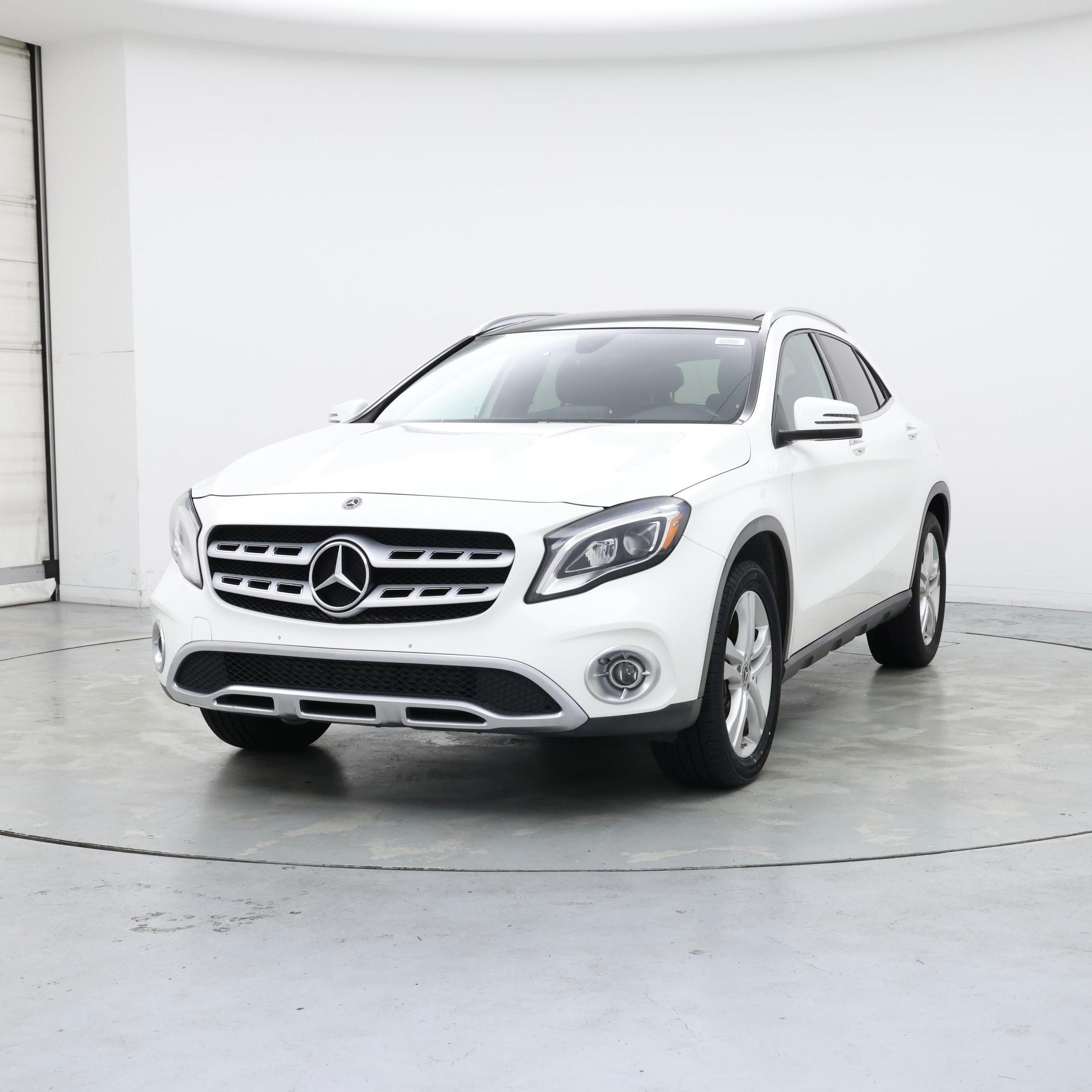 Thumbnail: 2019 Mercedes-Benz GLA - 4