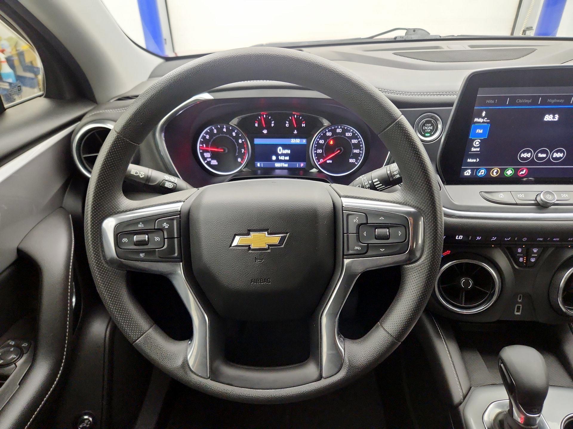 Thumbnail: 2023 Chevrolet Blazer - 10