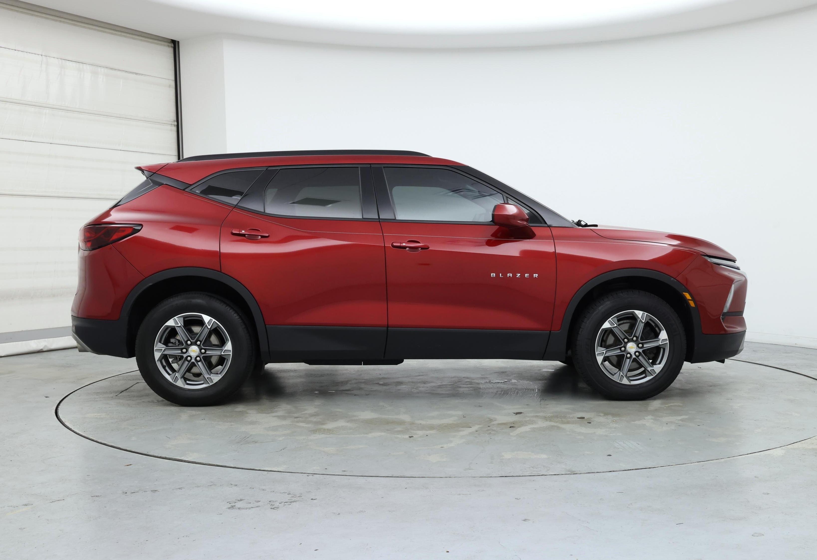 Thumbnail: 2023 Chevrolet Blazer - 7
