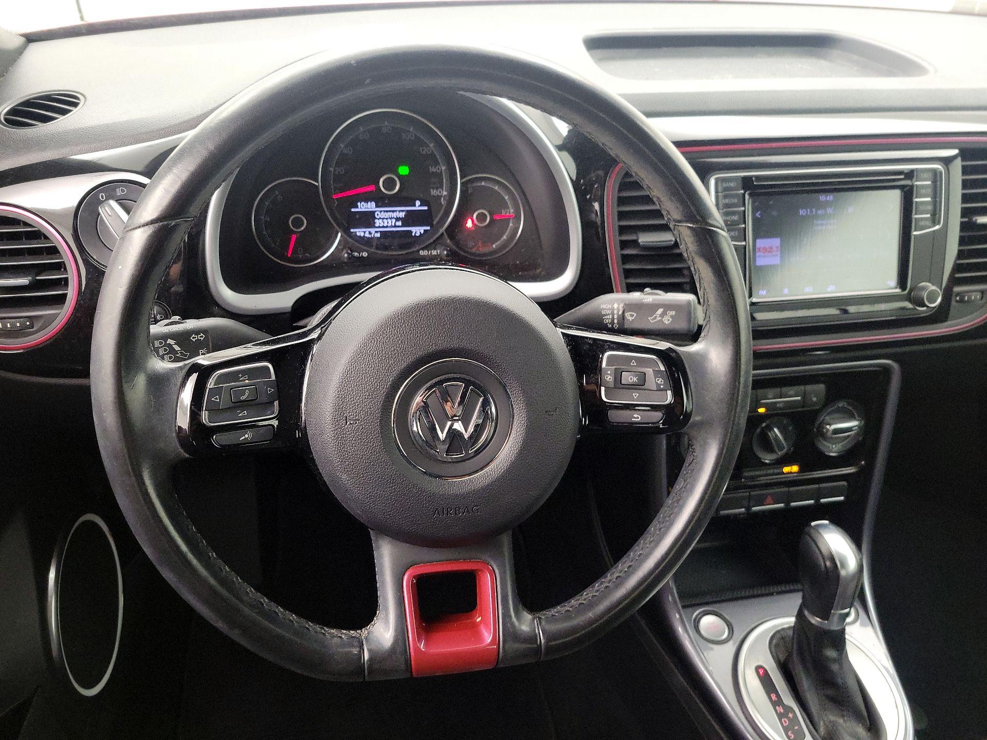 Thumbnail: 2017 Volkswagen Beetle - 10