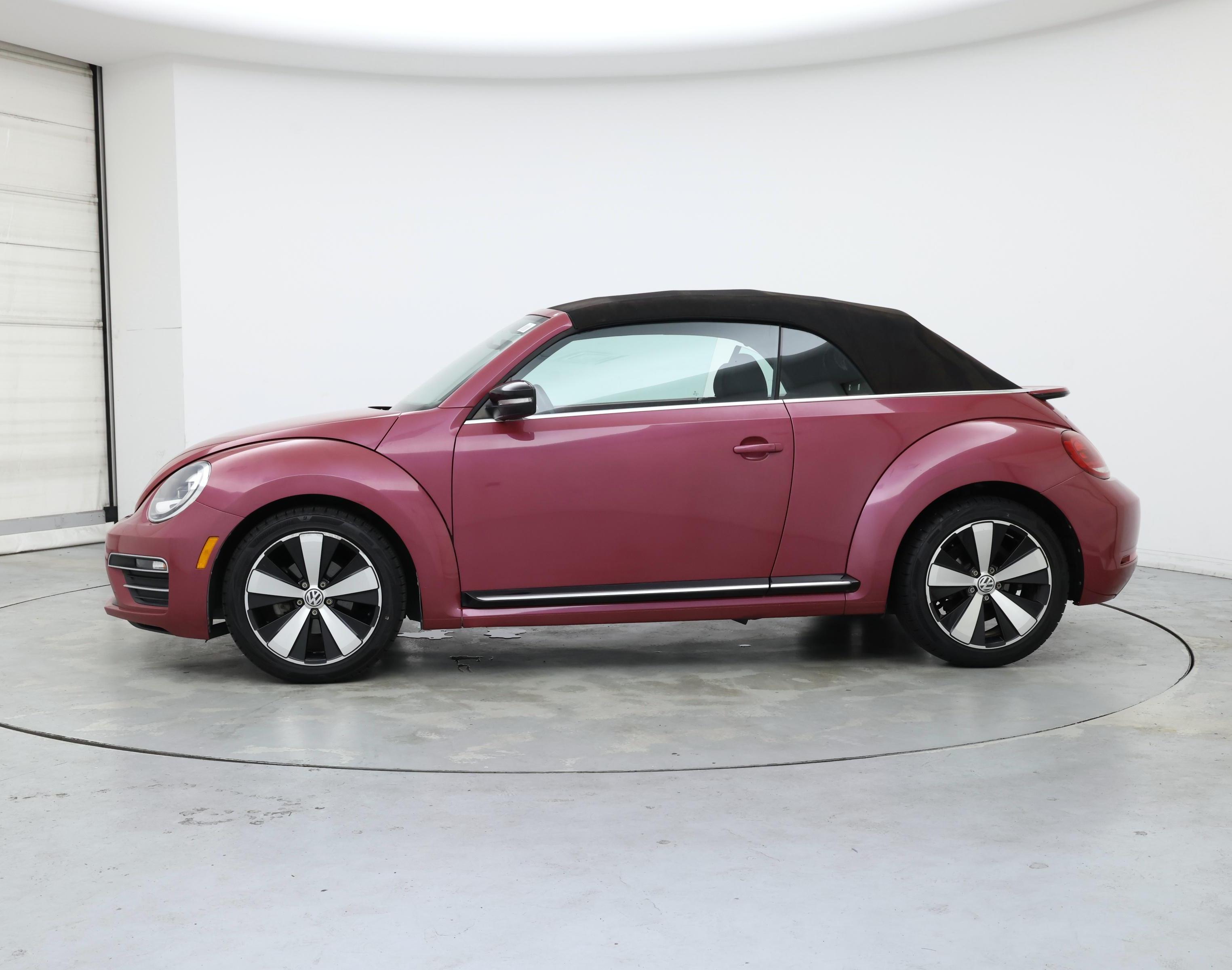 Thumbnail: 2017 Volkswagen Beetle - 3