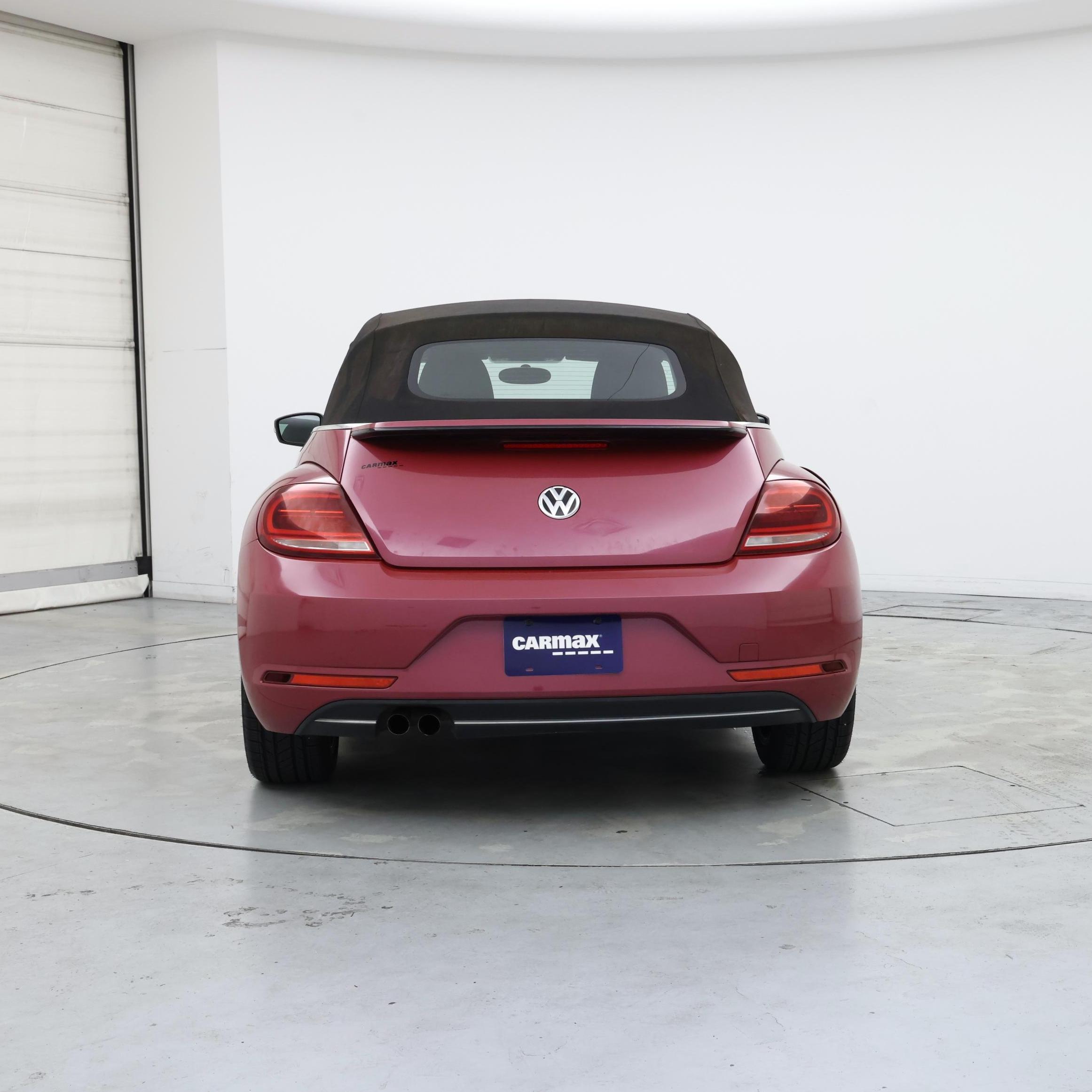 Thumbnail: 2017 Volkswagen Beetle - 6