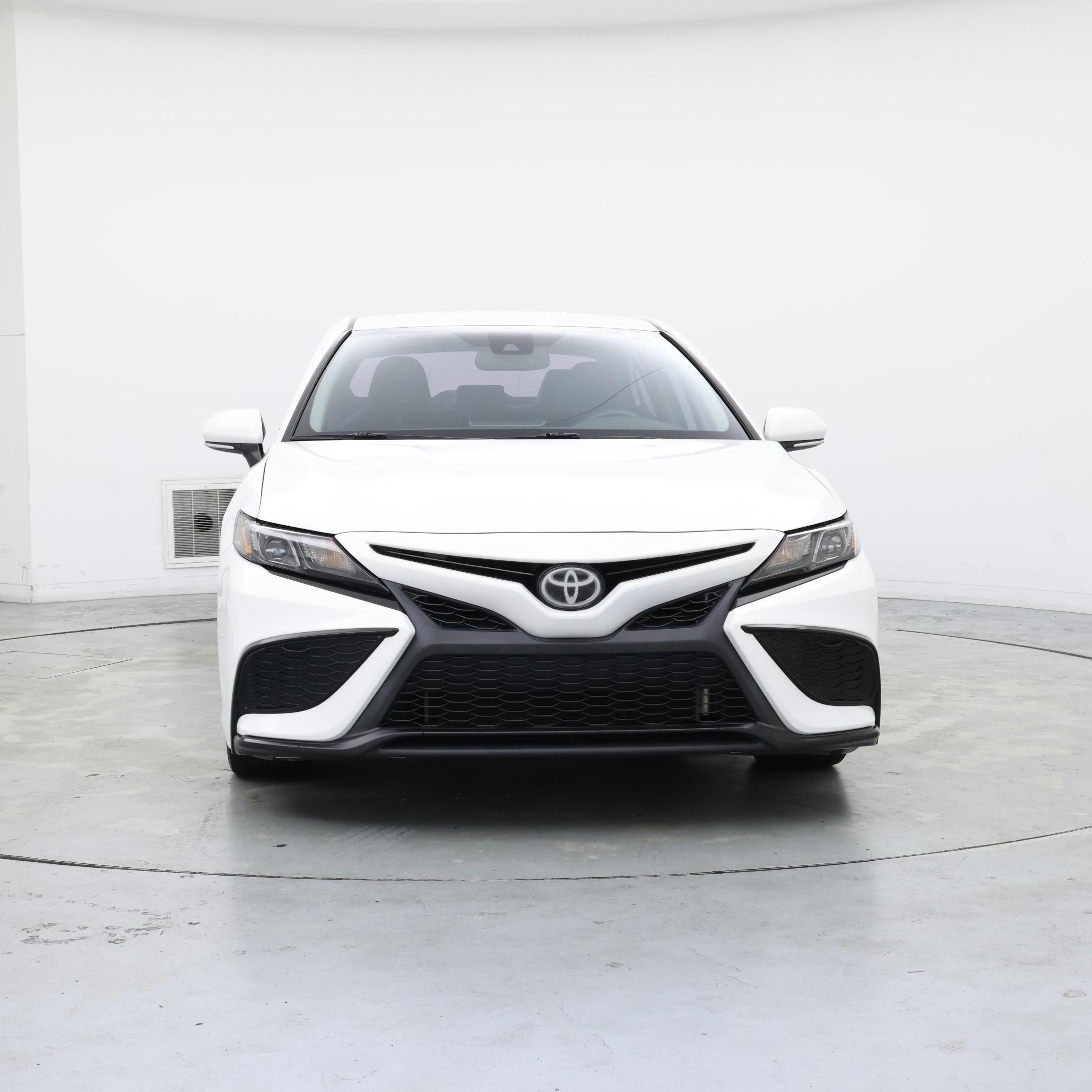 Thumbnail: 2021 Toyota Camry - 5