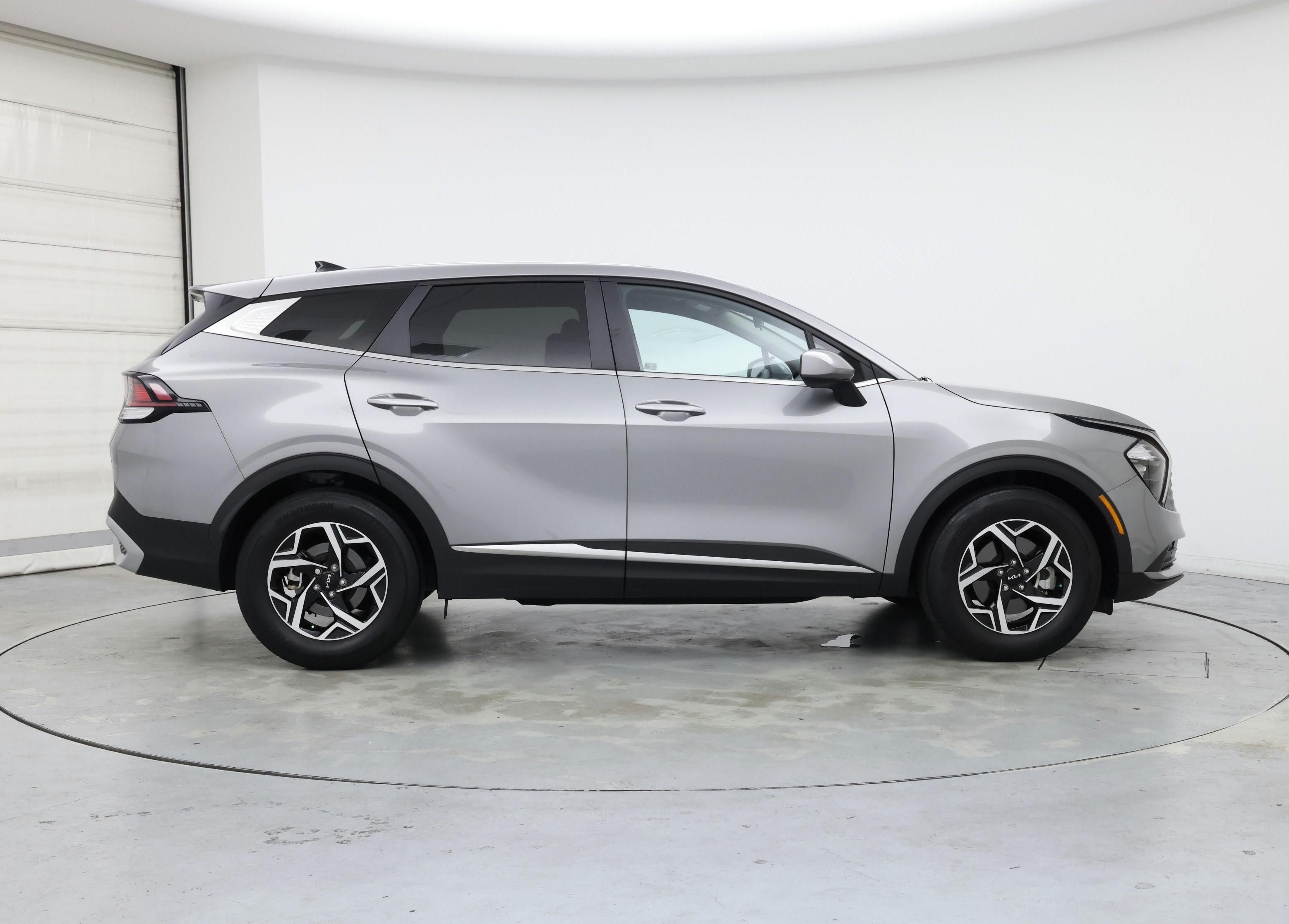 Thumbnail: 2023 Kia Sportage - 7