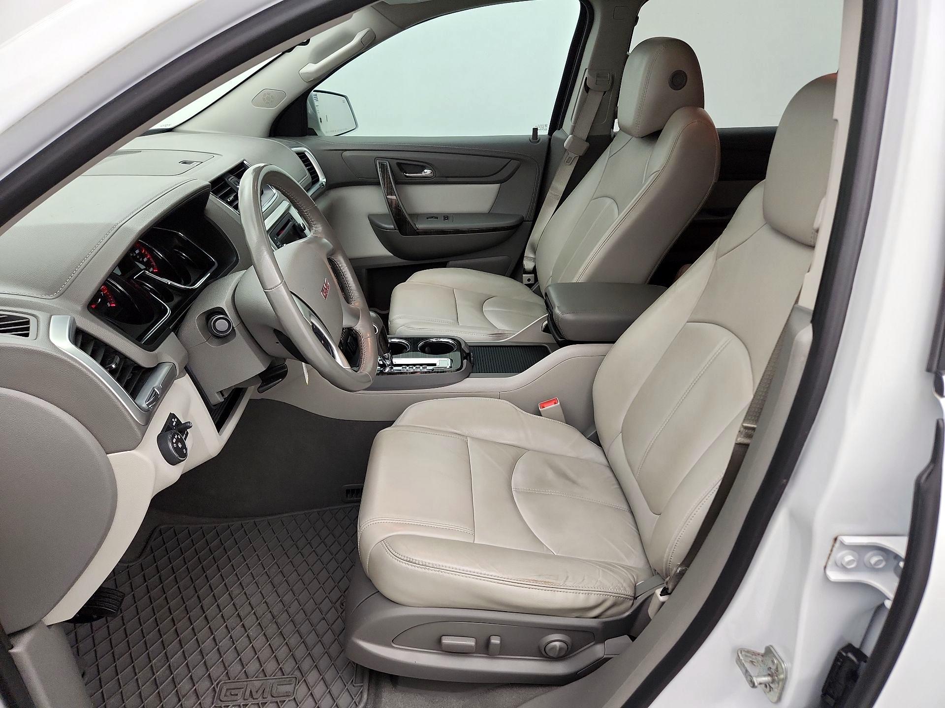 Thumbnail: 2016 GMC Acadia - 11