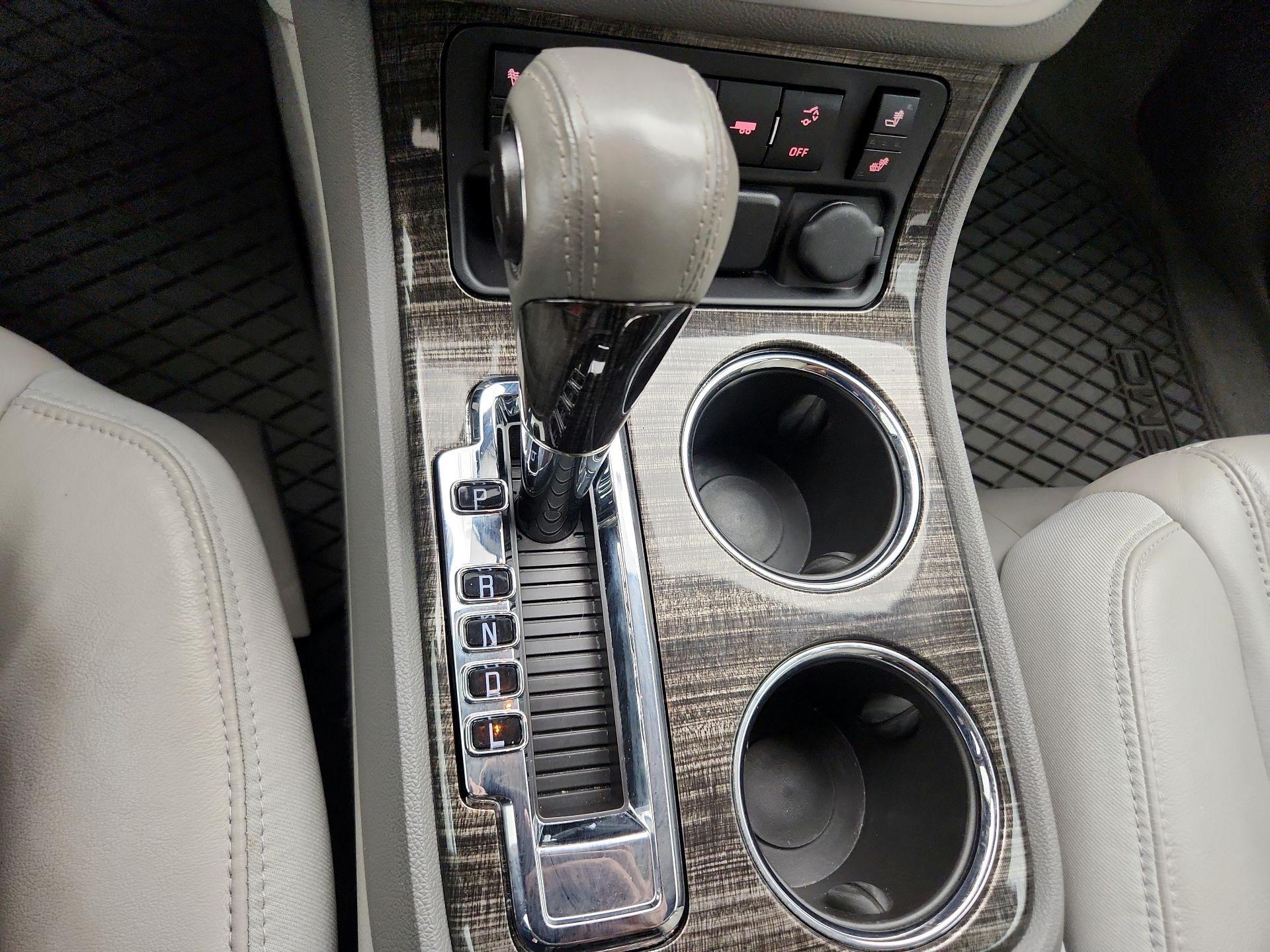Thumbnail: 2016 GMC Acadia - 18