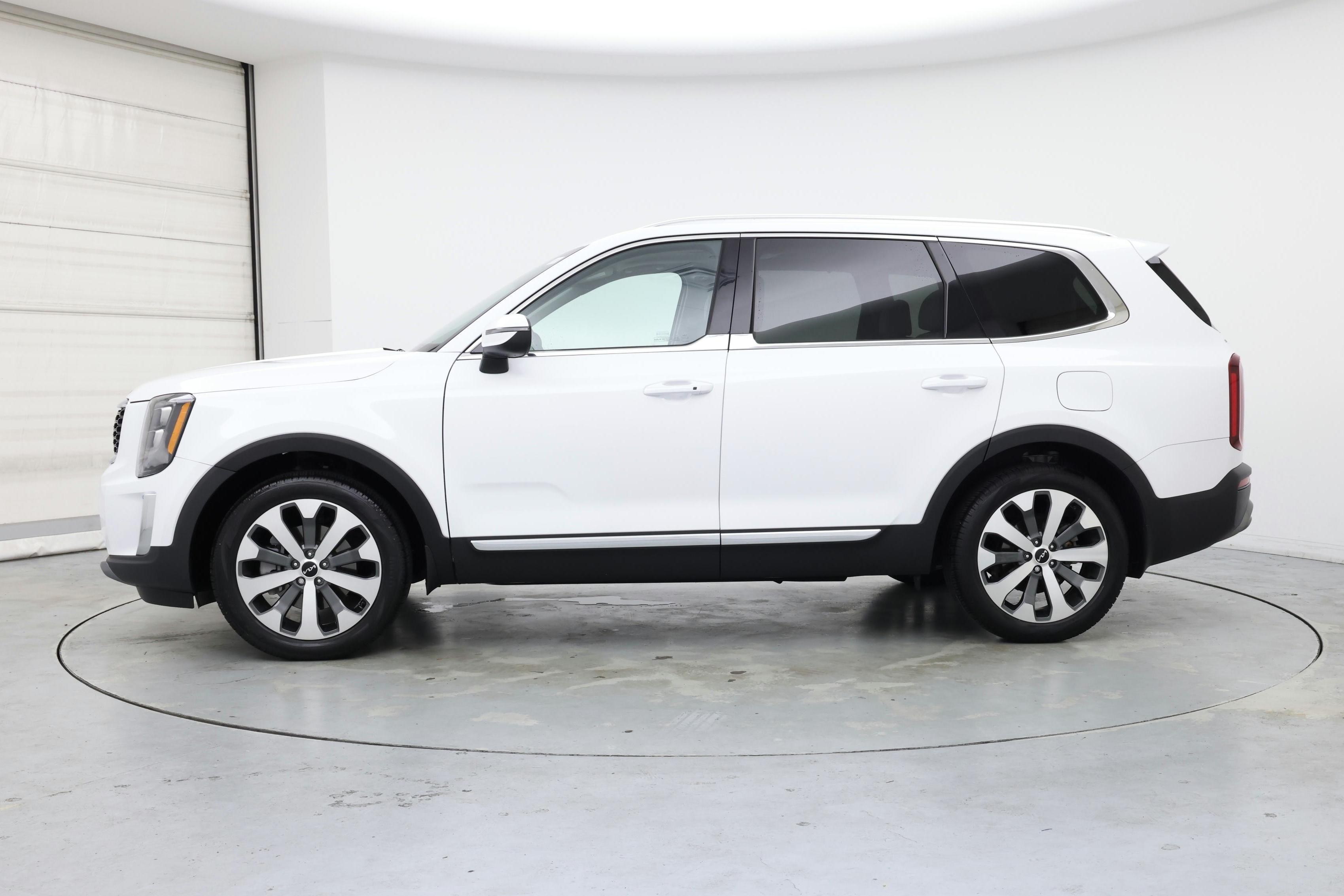 Thumbnail: 2022 Kia Telluride - 3