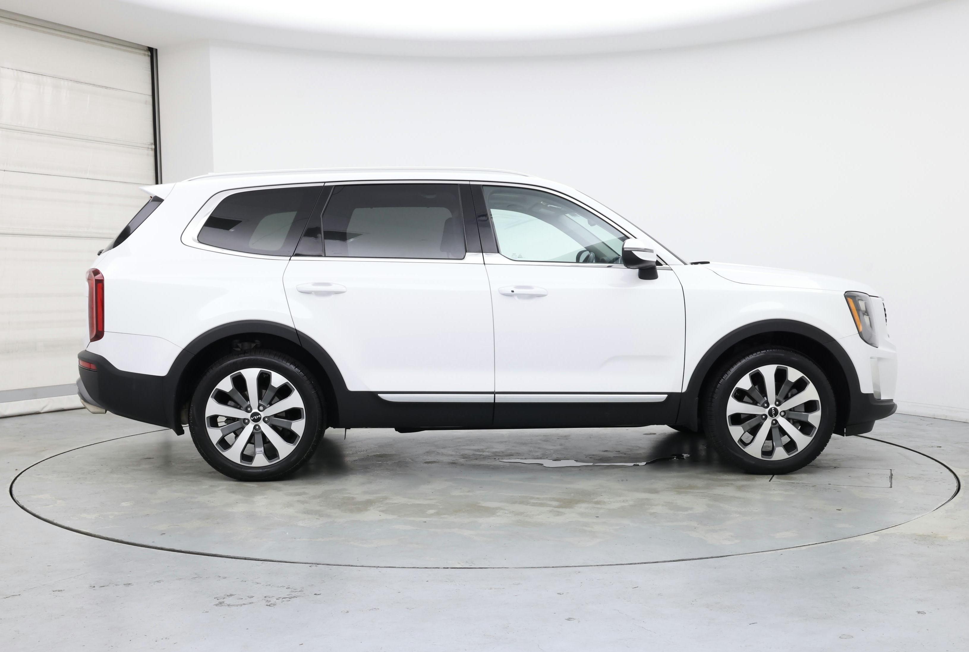 Thumbnail: 2022 Kia Telluride - 7