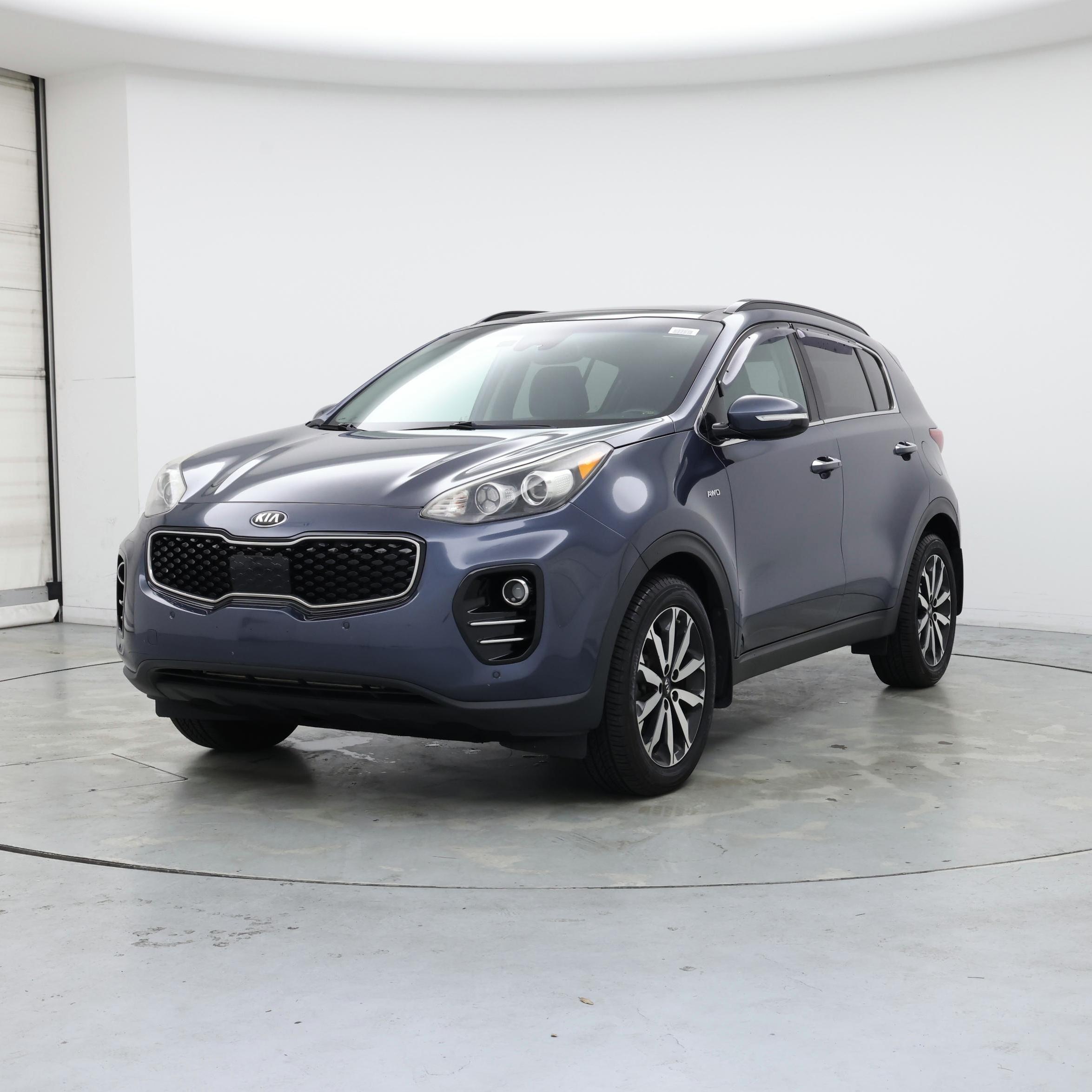 Thumbnail: 2018 Kia Sportage - 4