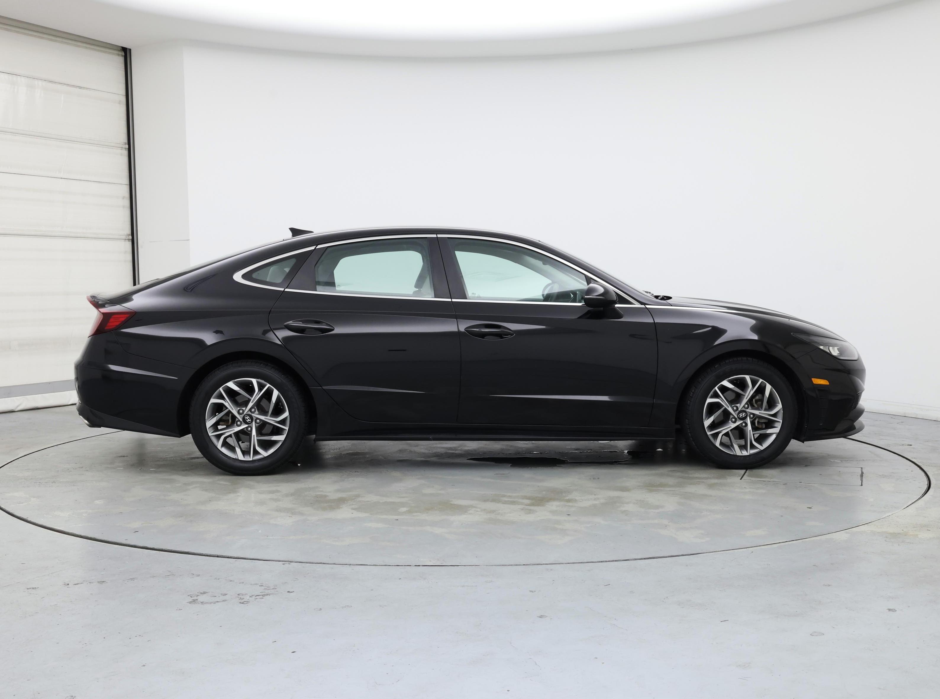 Thumbnail: 2023 Hyundai Sonata - 7