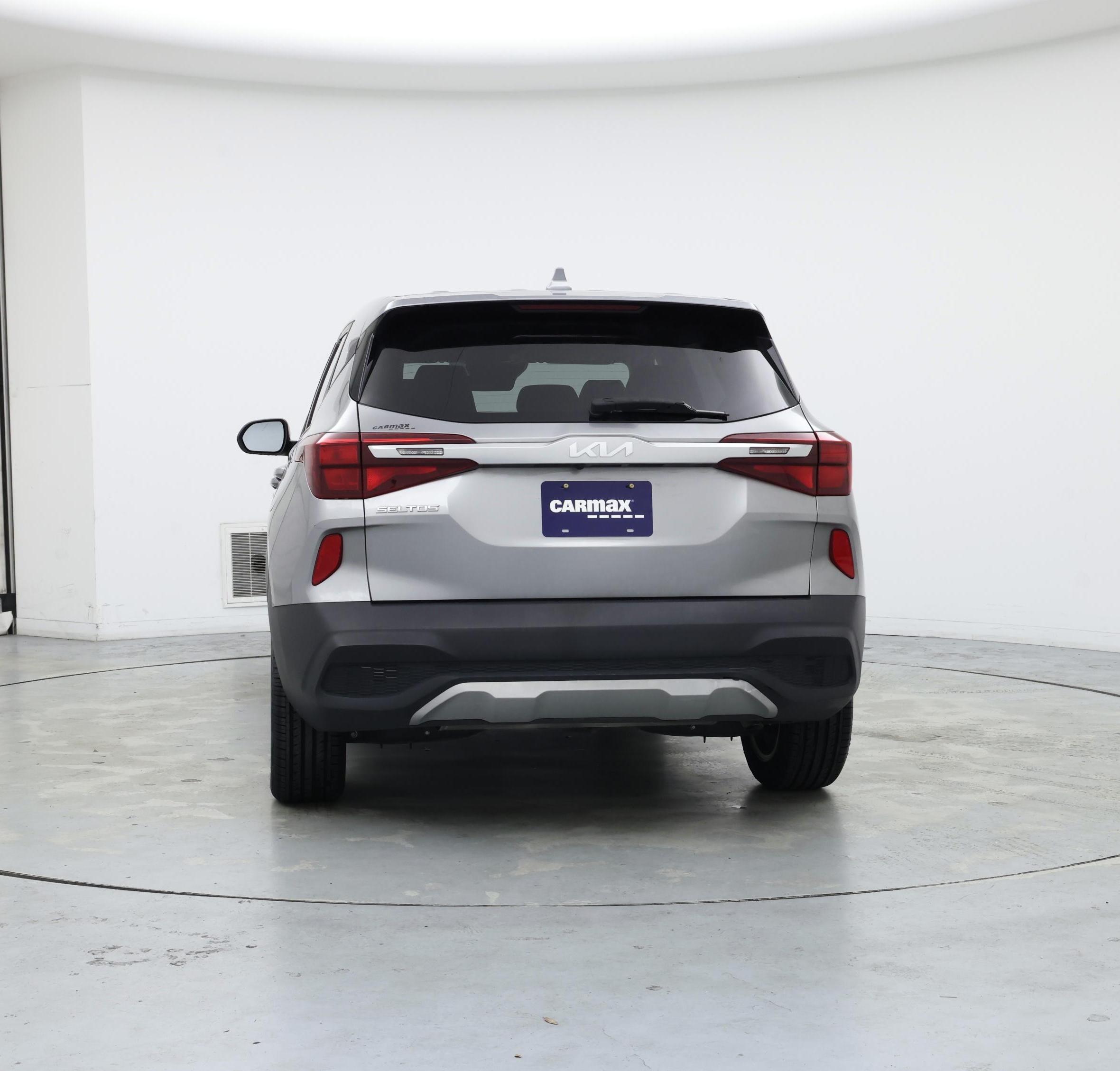 Thumbnail: 2023 Kia Seltos - 6