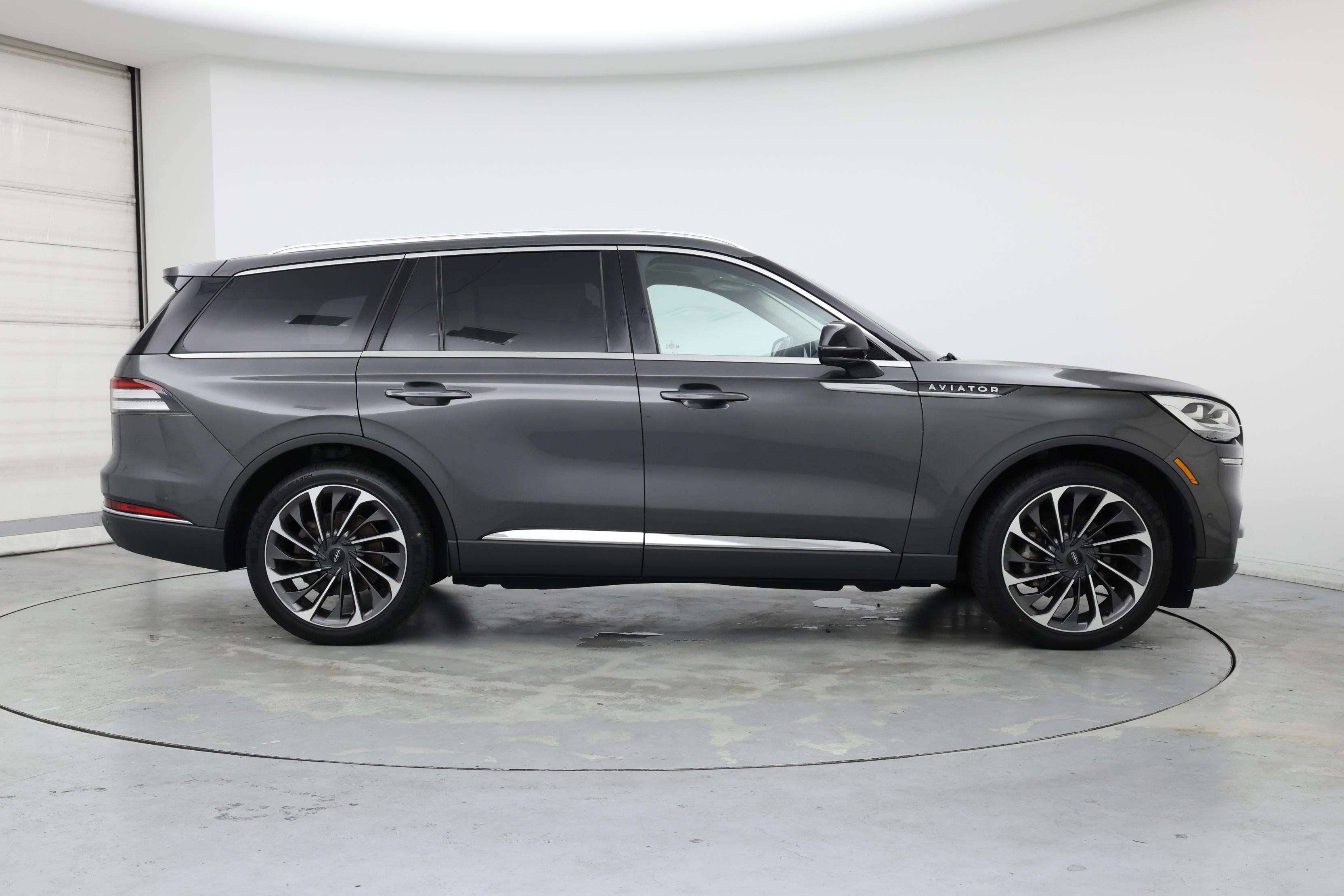 Thumbnail: 2020 Lincoln Aviator - 7