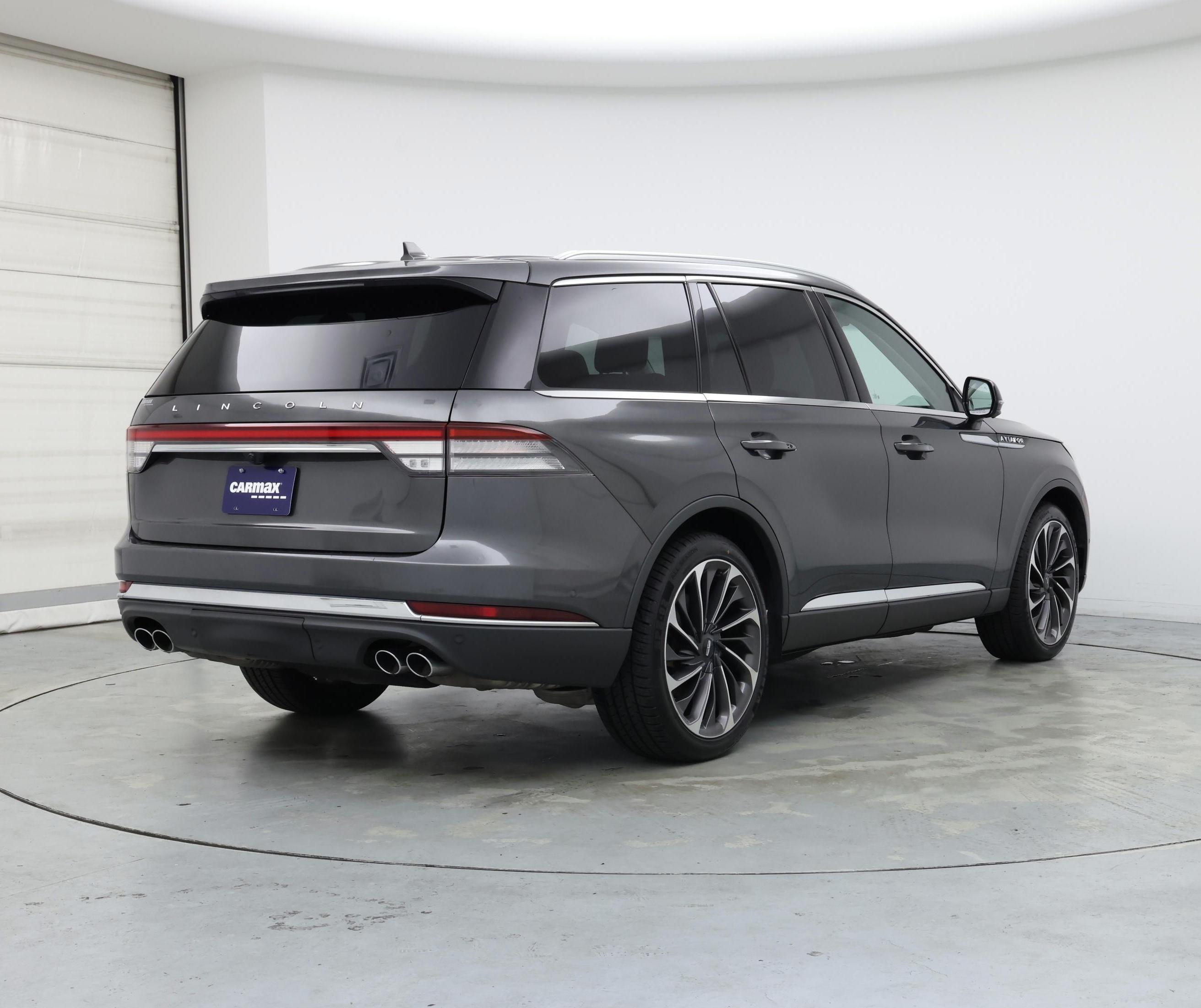 Thumbnail: 2020 Lincoln Aviator - 8