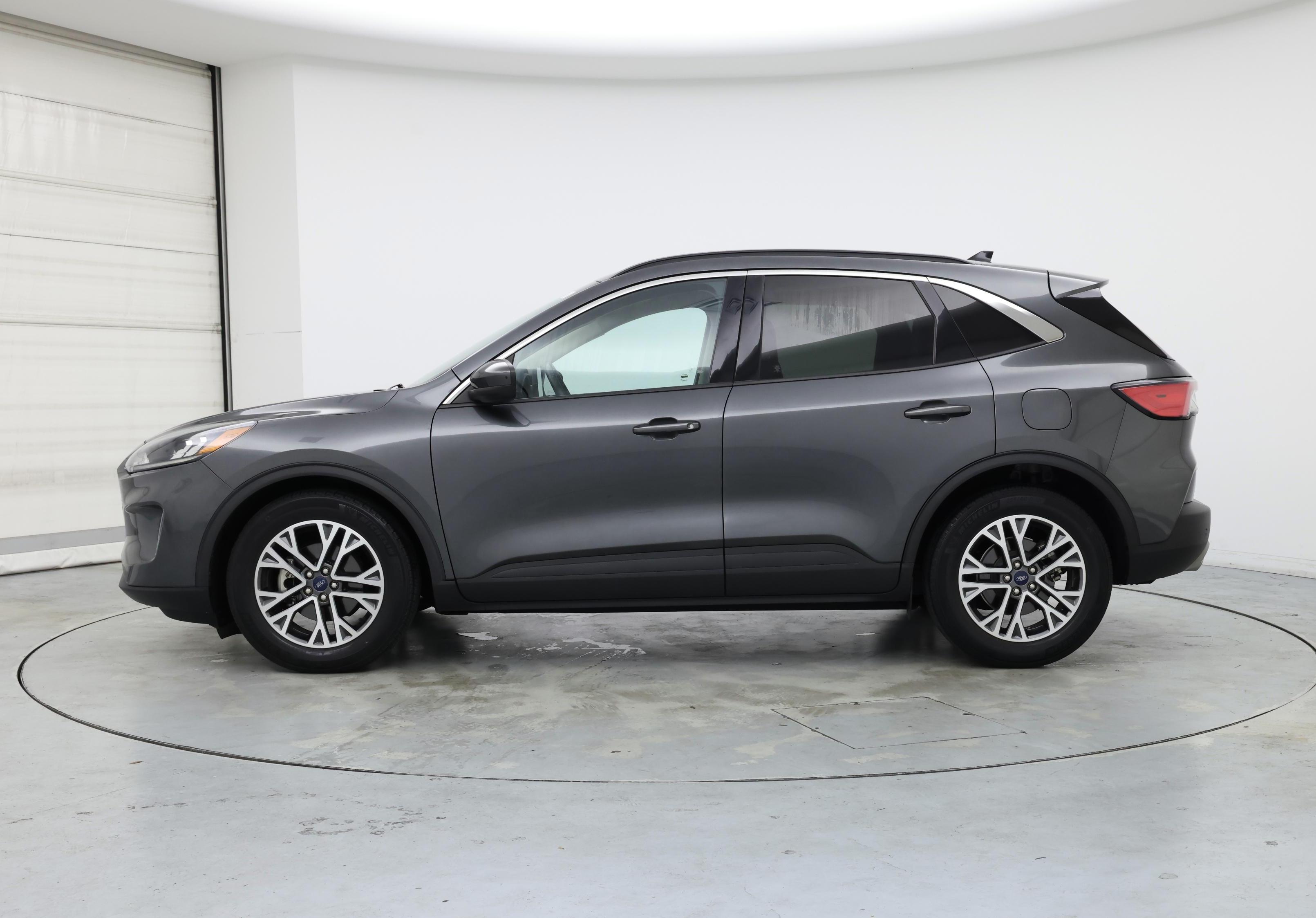 Thumbnail: 2020 Ford Escape - 3