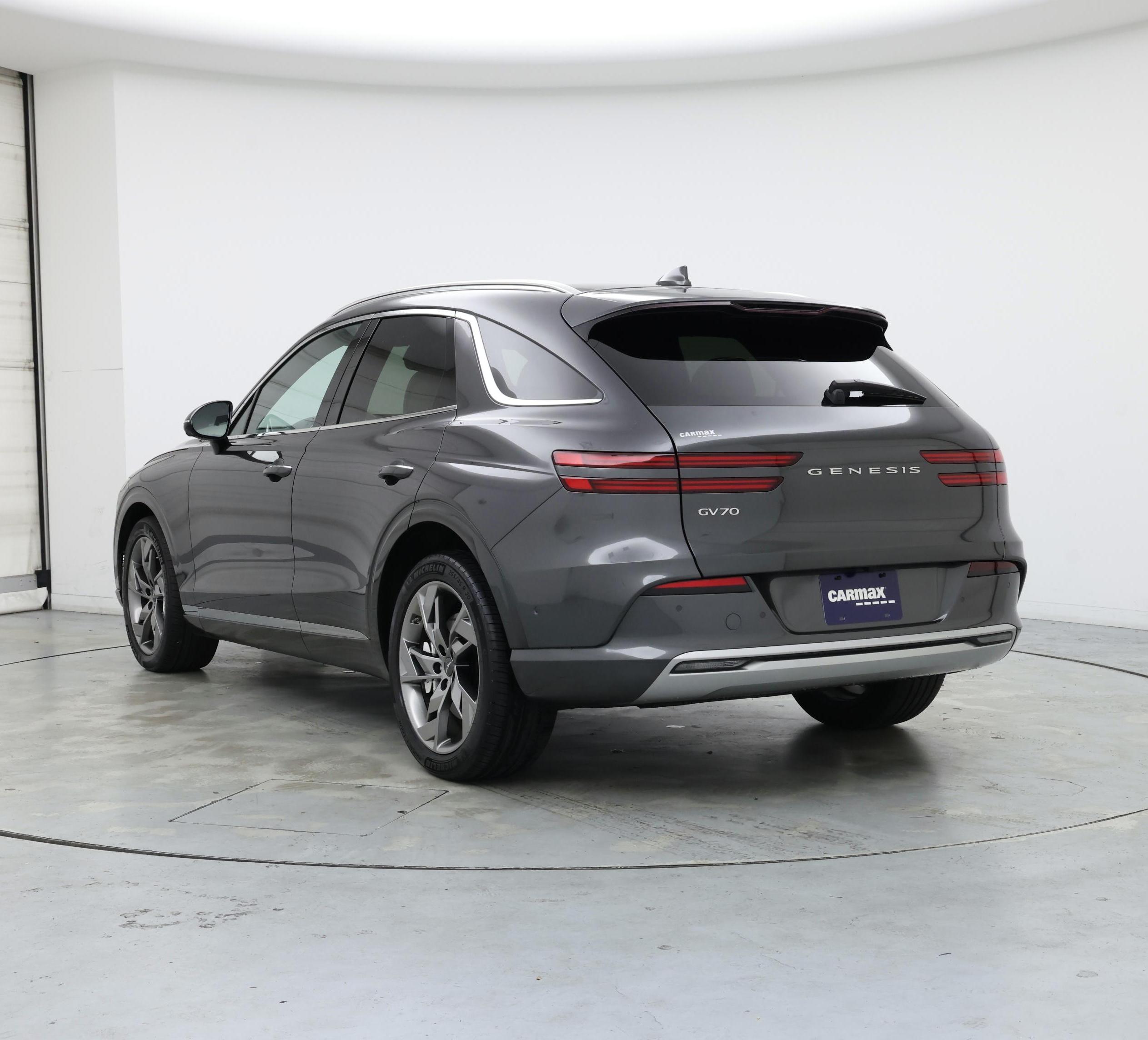Thumbnail: 2023 Genesis GV70 - 2