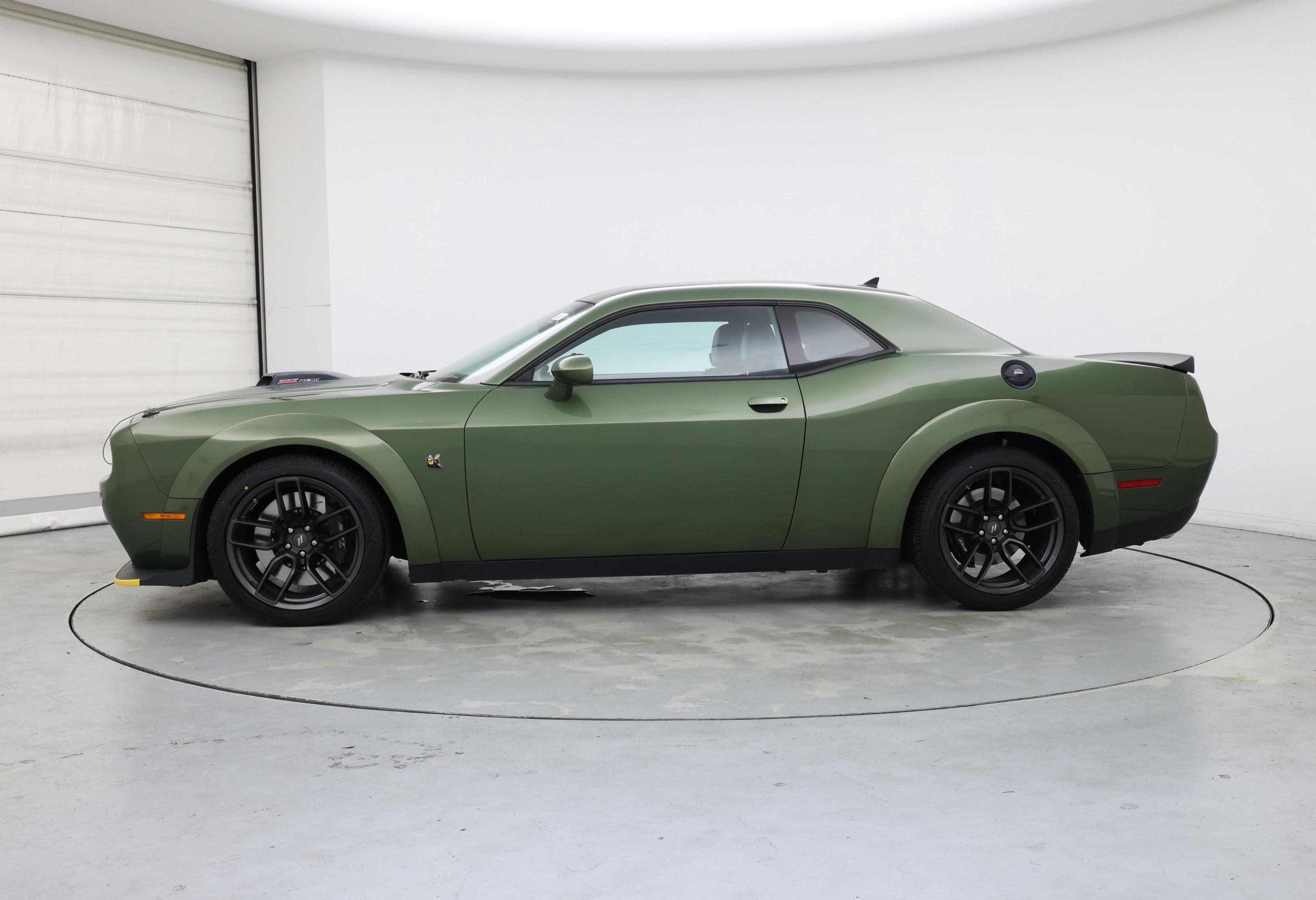 Thumbnail: 2022 Dodge Challenger - 3