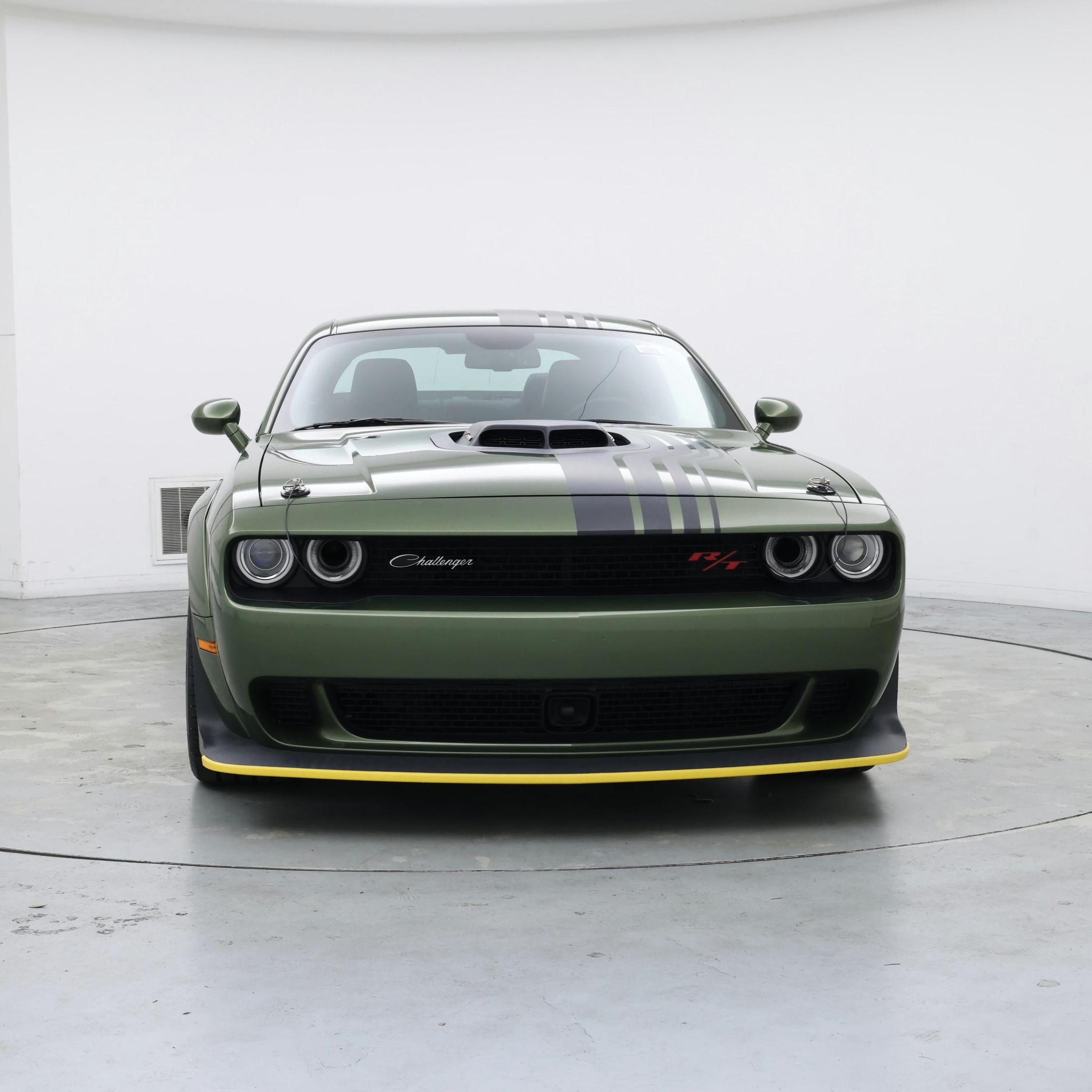 Thumbnail: 2022 Dodge Challenger - 5
