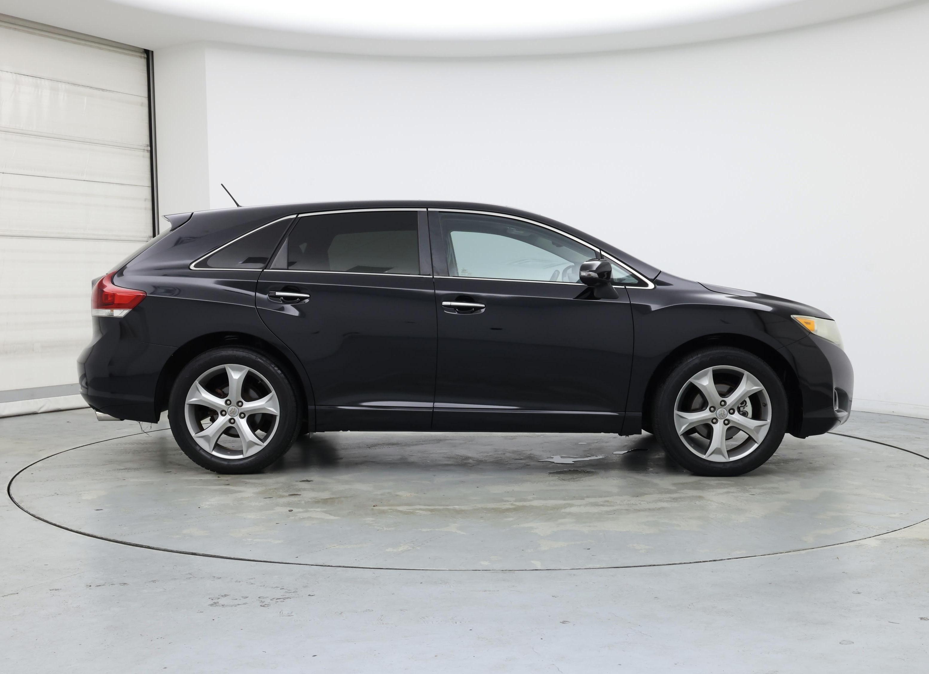Thumbnail: 2013 Toyota Venza - 7