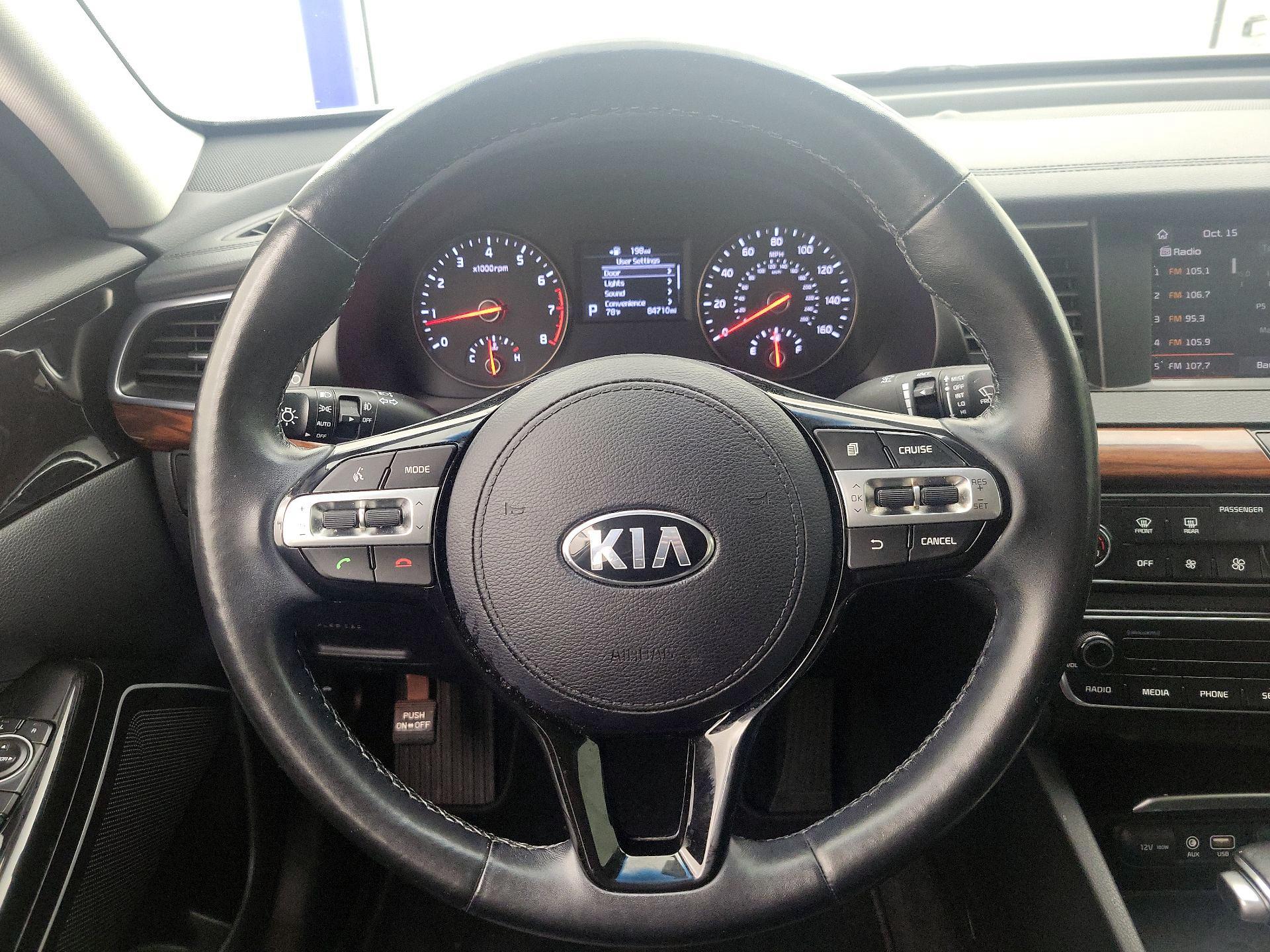 Thumbnail: 2017 Kia Cadenza - 10