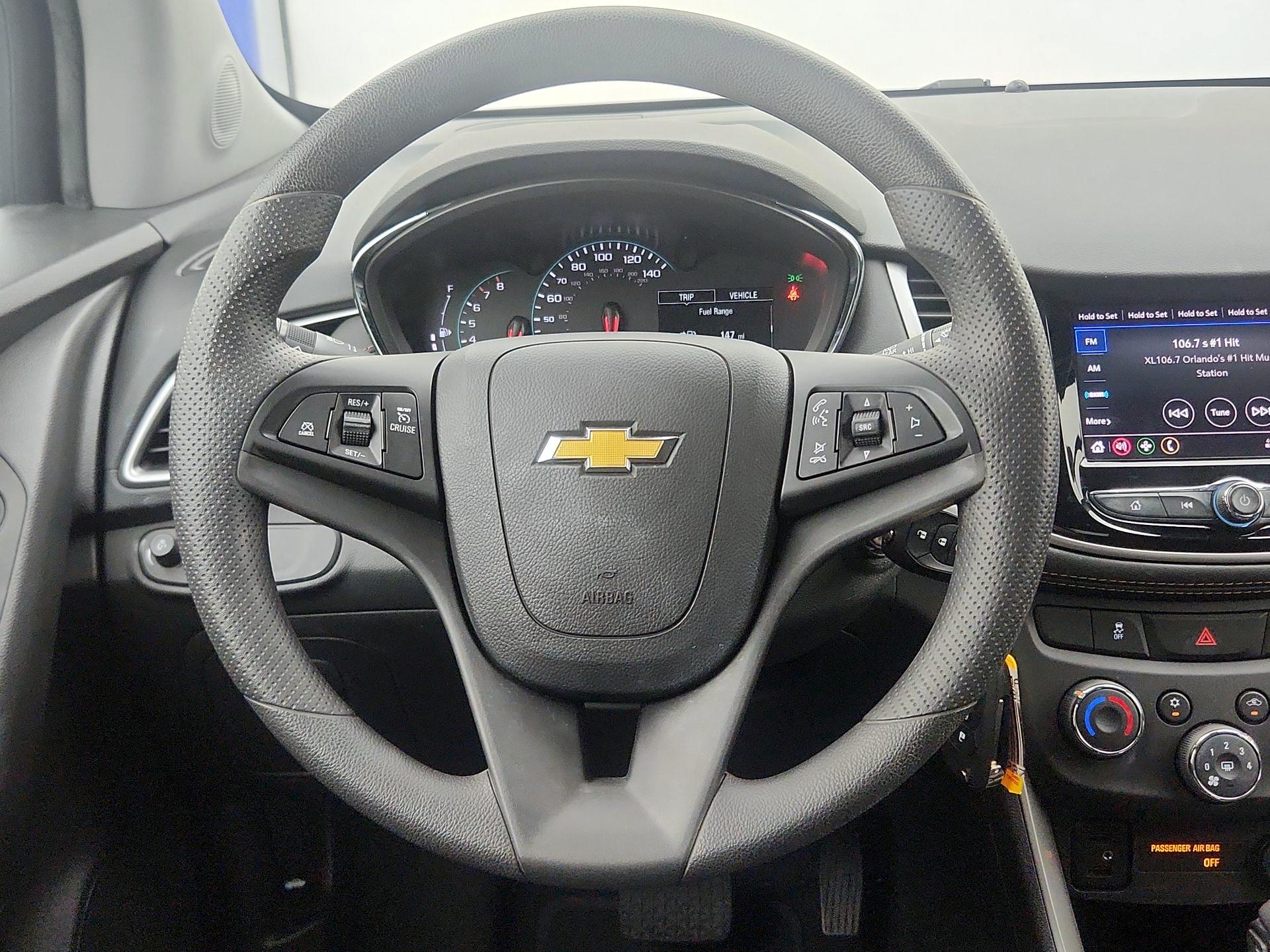 Thumbnail: 2022 Chevrolet Trax - 10