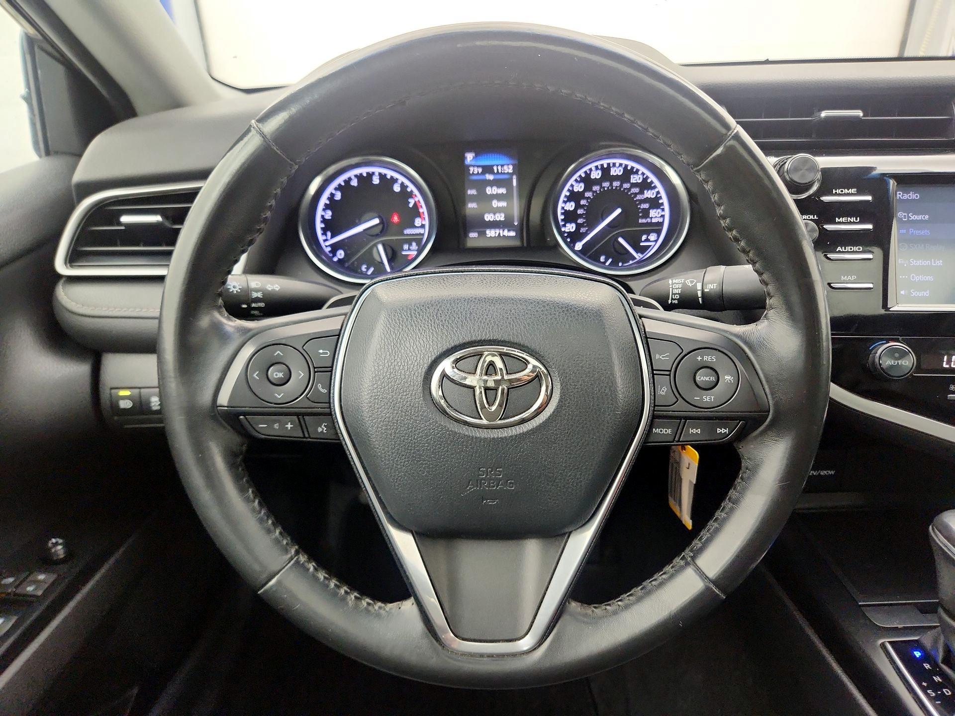 Thumbnail: 2020 Toyota Camry - 10