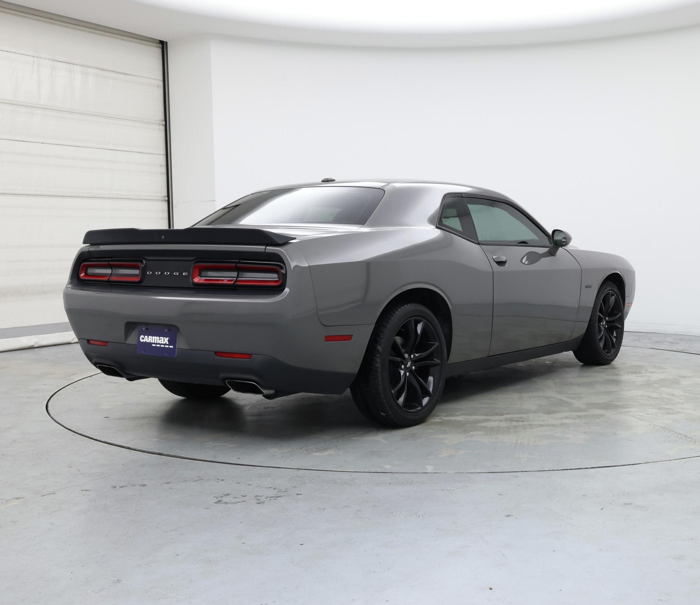 Thumbnail: 2018 Dodge Challenger - 8