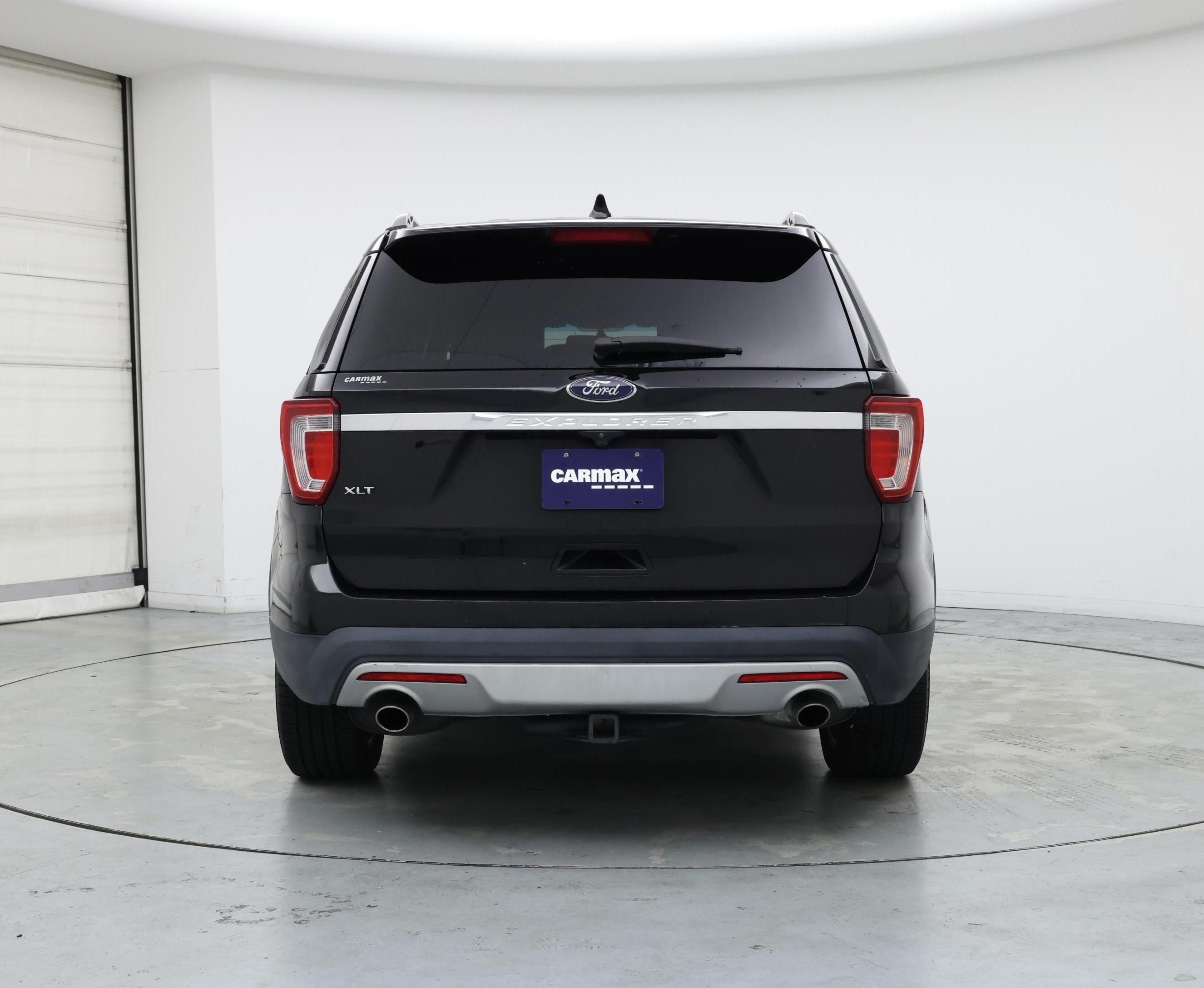 Thumbnail: 2017 Ford Explorer - 6