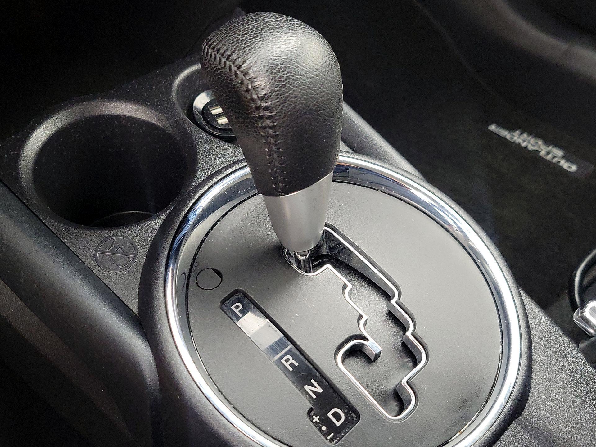 Thumbnail: 2016 Mitsubishi Outlander Sport - 16