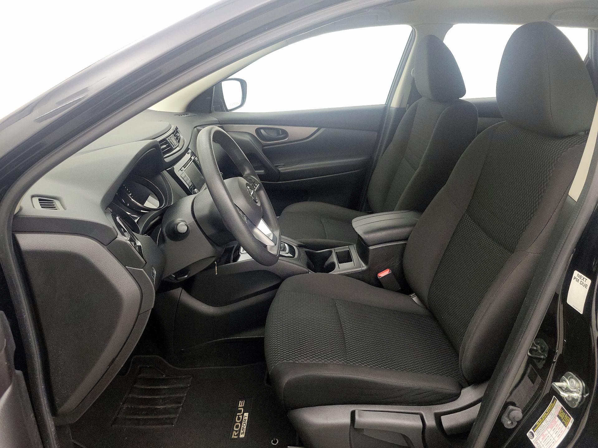 Thumbnail: 2019 Nissan Rogue Sport - 11