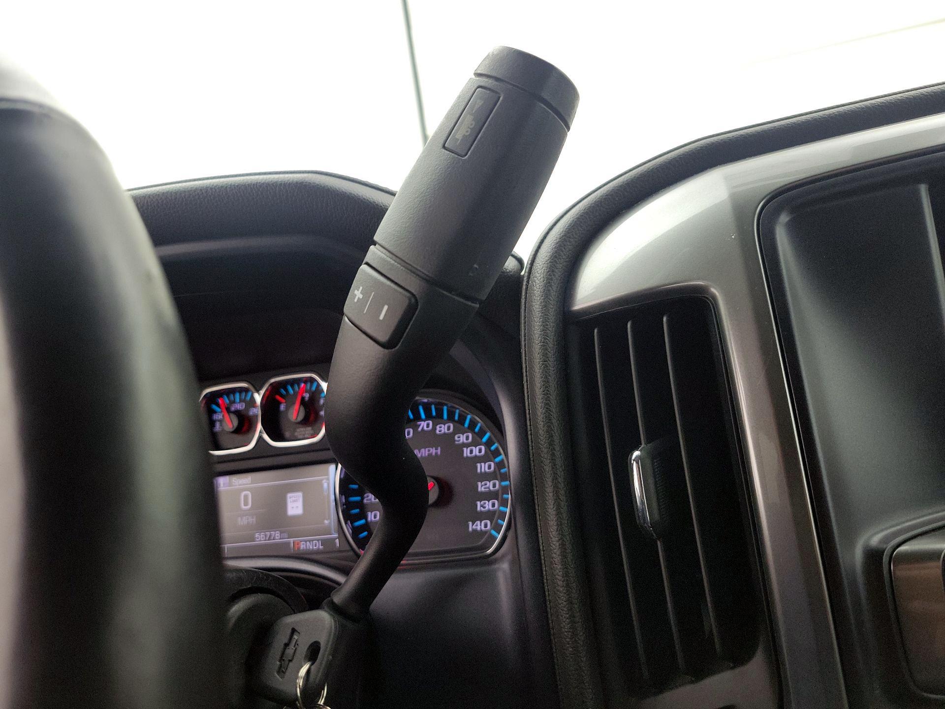 Thumbnail: 2018 Chevrolet Silverado 2500 - 17