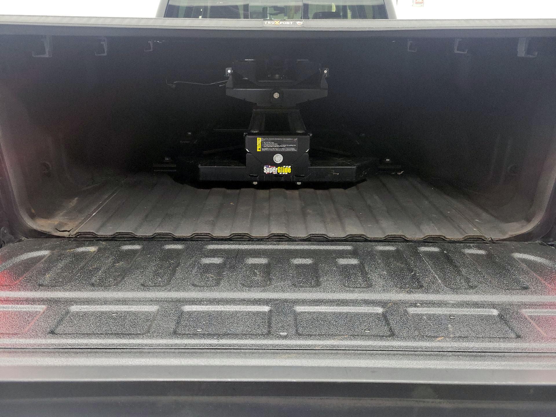Thumbnail: 2018 Chevrolet Silverado 2500 - 20