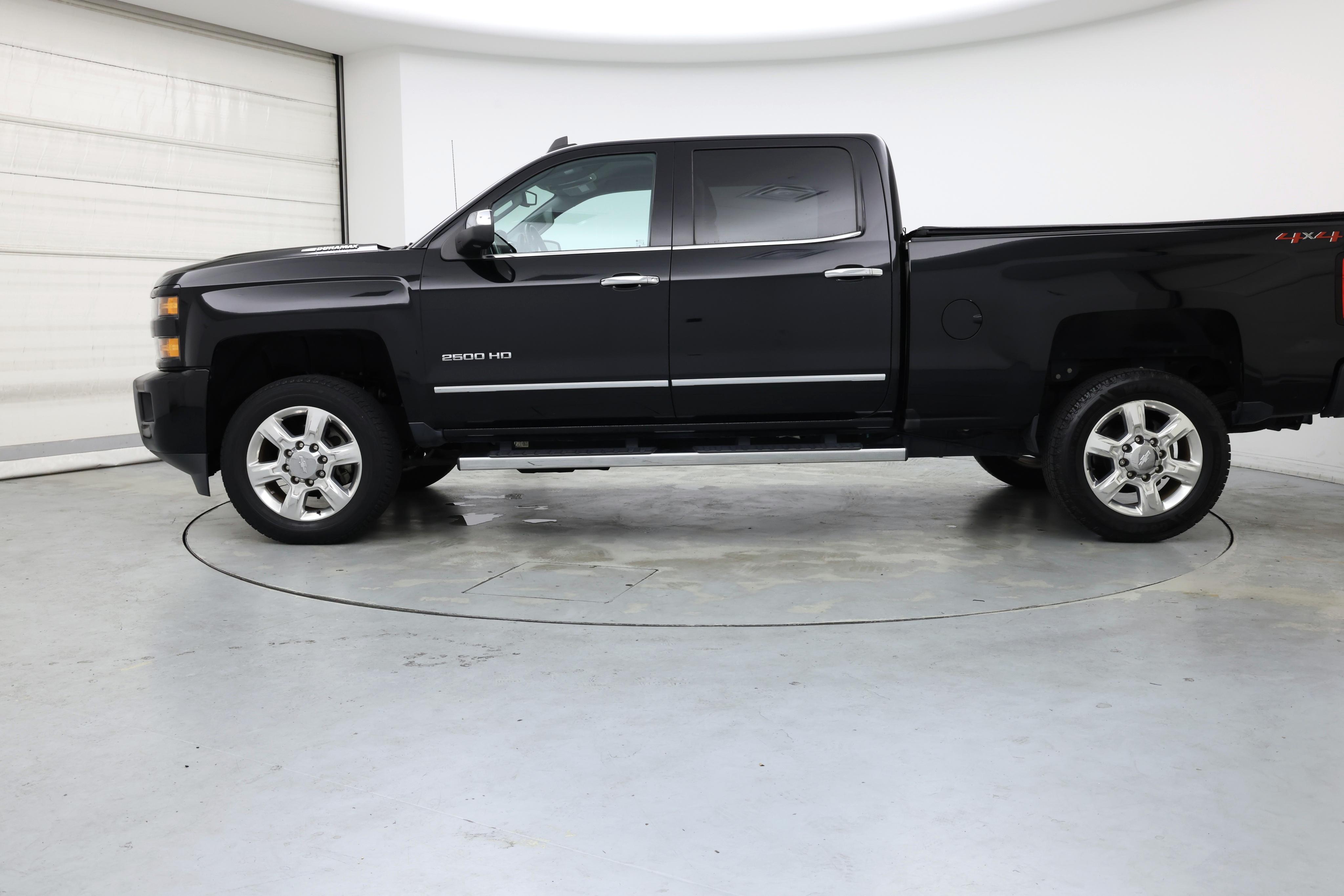 Thumbnail: 2018 Chevrolet Silverado 2500 - 3