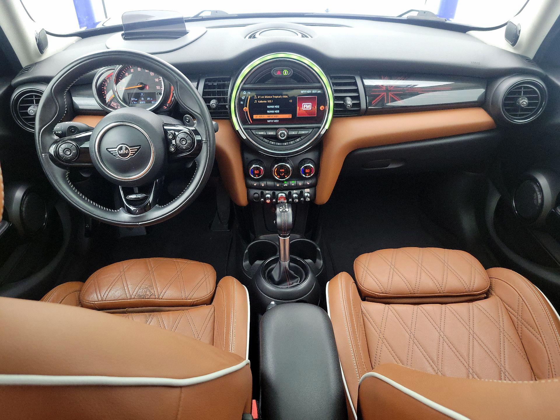 Thumbnail: 2019 MINI Cooper Hardtop - 9