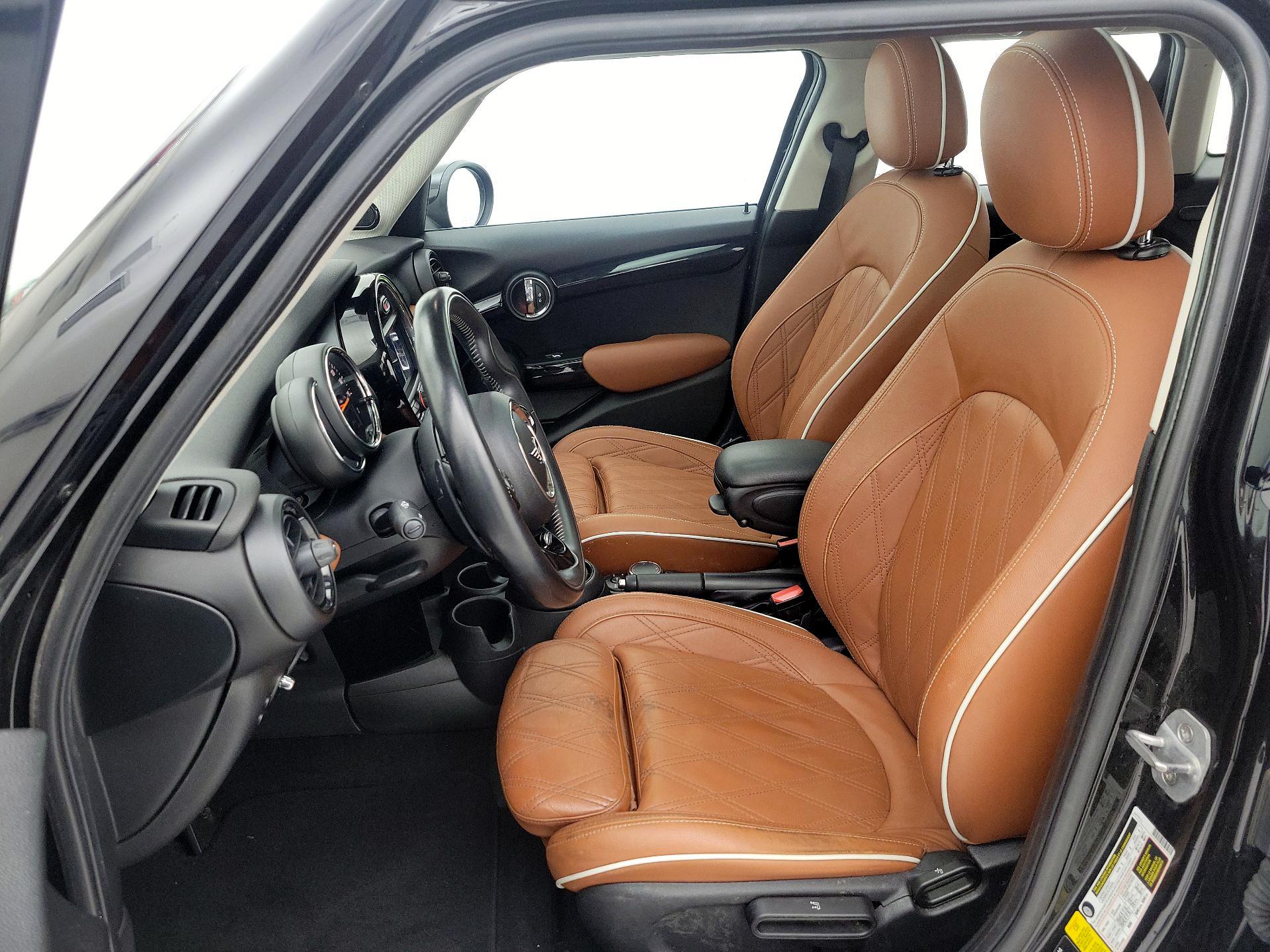 Thumbnail: 2019 MINI Cooper Hardtop - 11