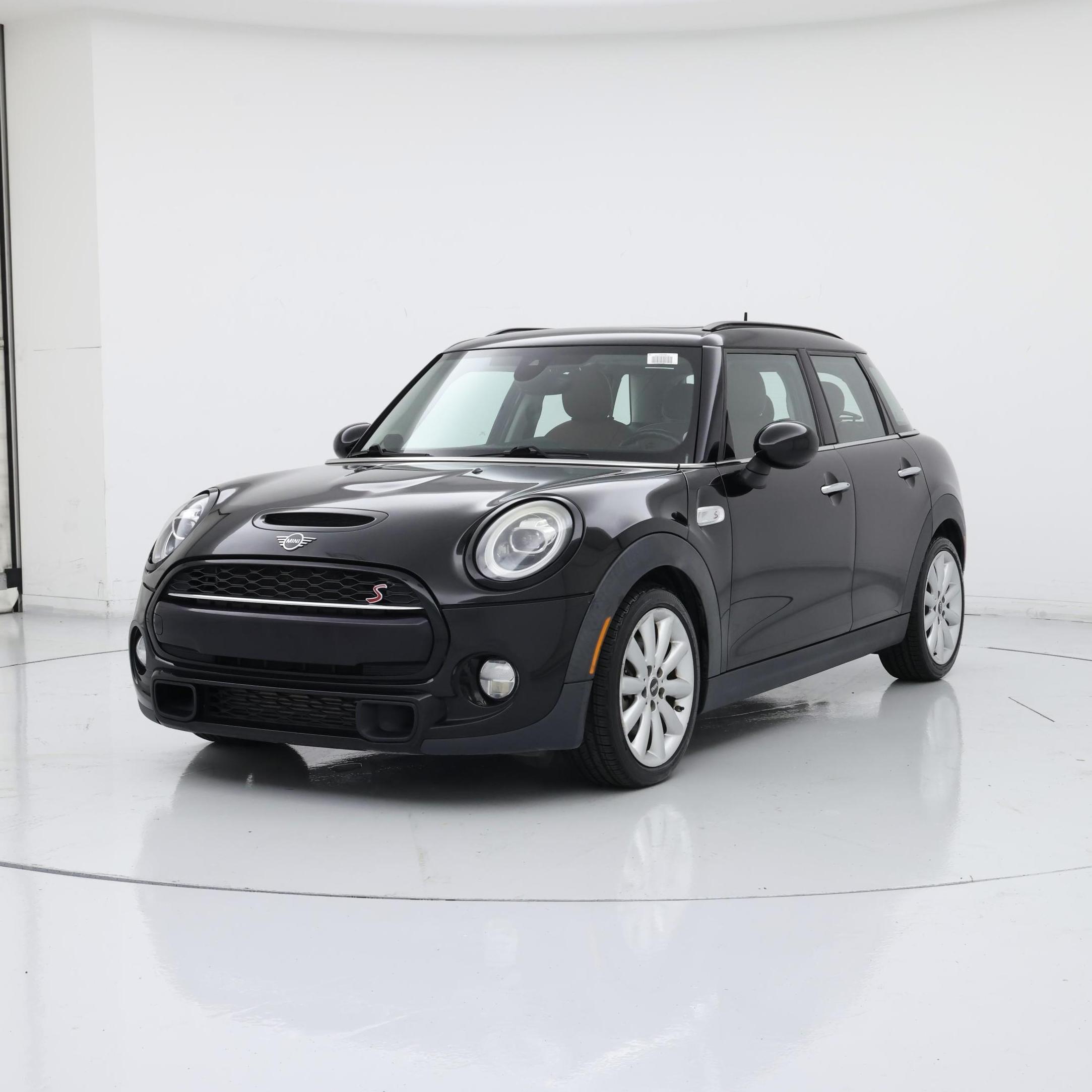 Thumbnail: 2019 MINI Cooper Hardtop - 4