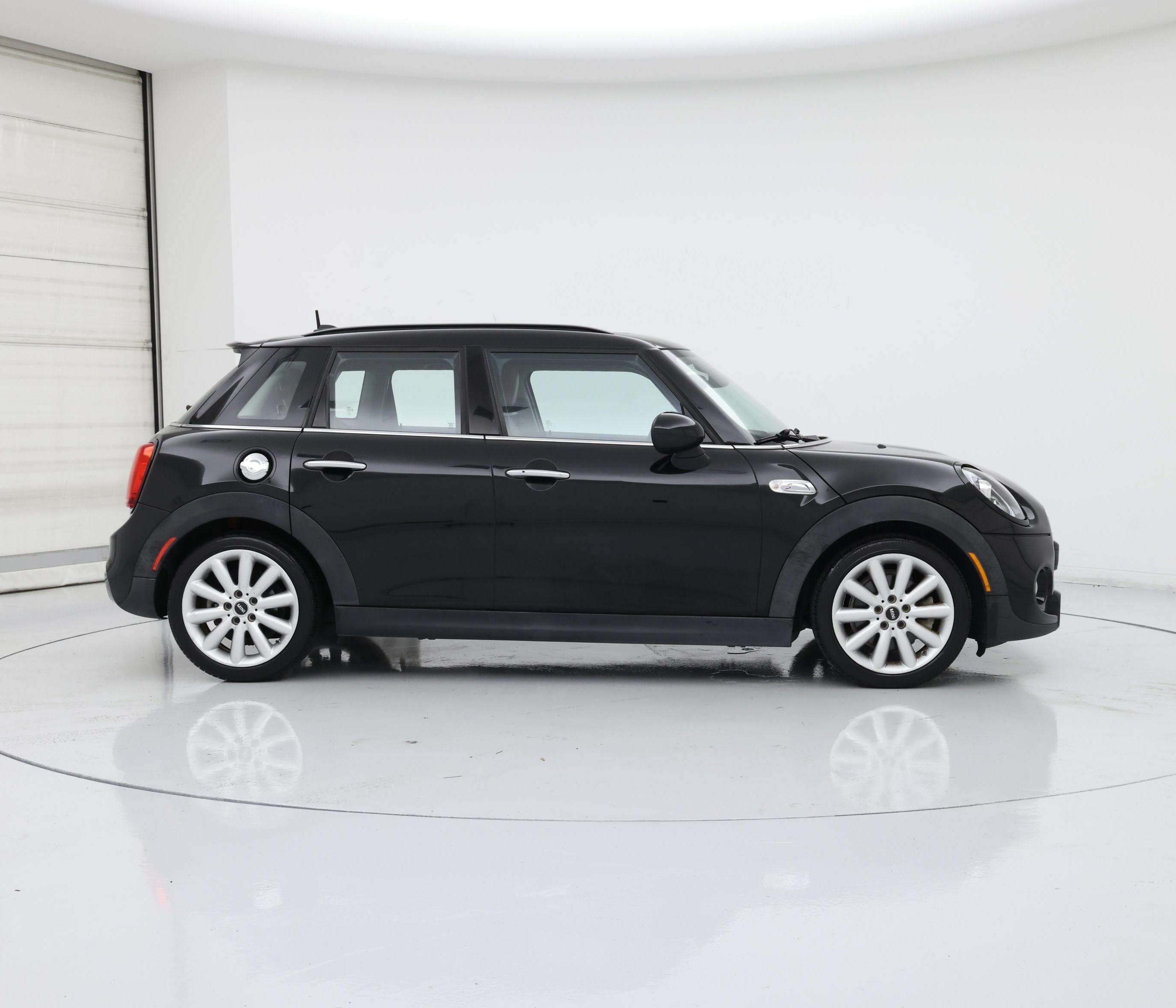 Thumbnail: 2019 MINI Cooper Hardtop - 7