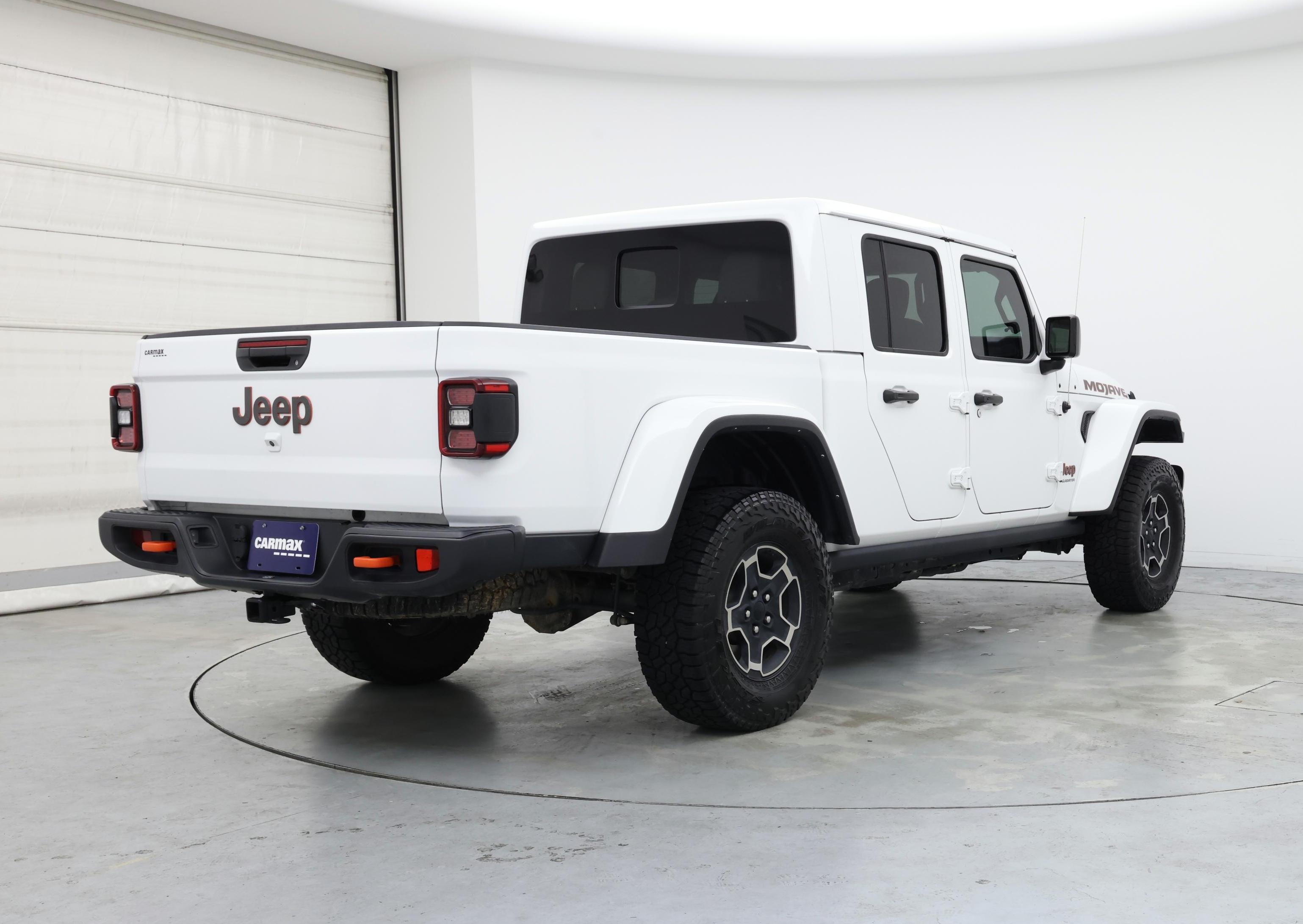 Thumbnail: 2023 Jeep Gladiator - 8