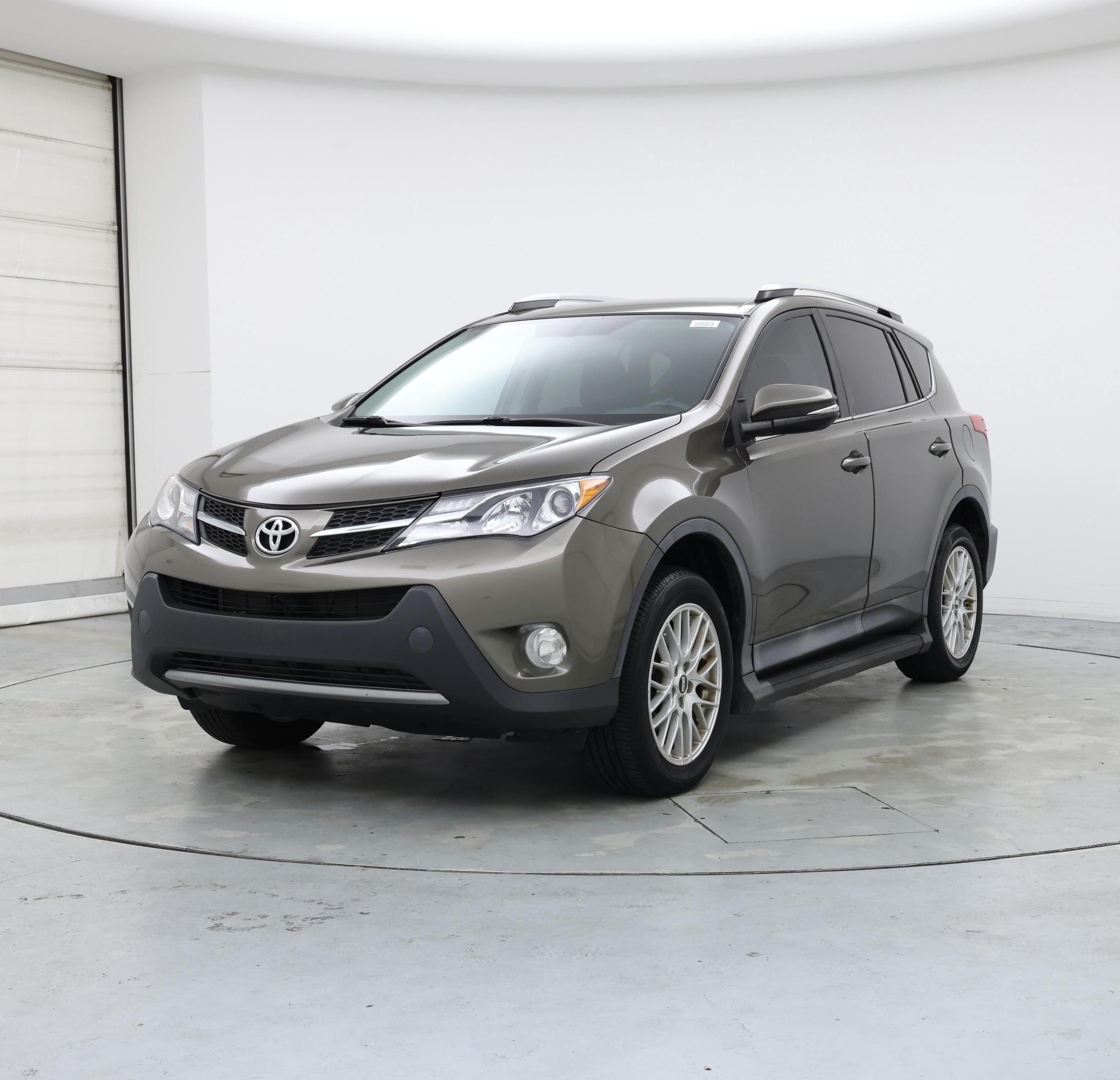 Thumbnail: 2015 Toyota RAV4 - 4
