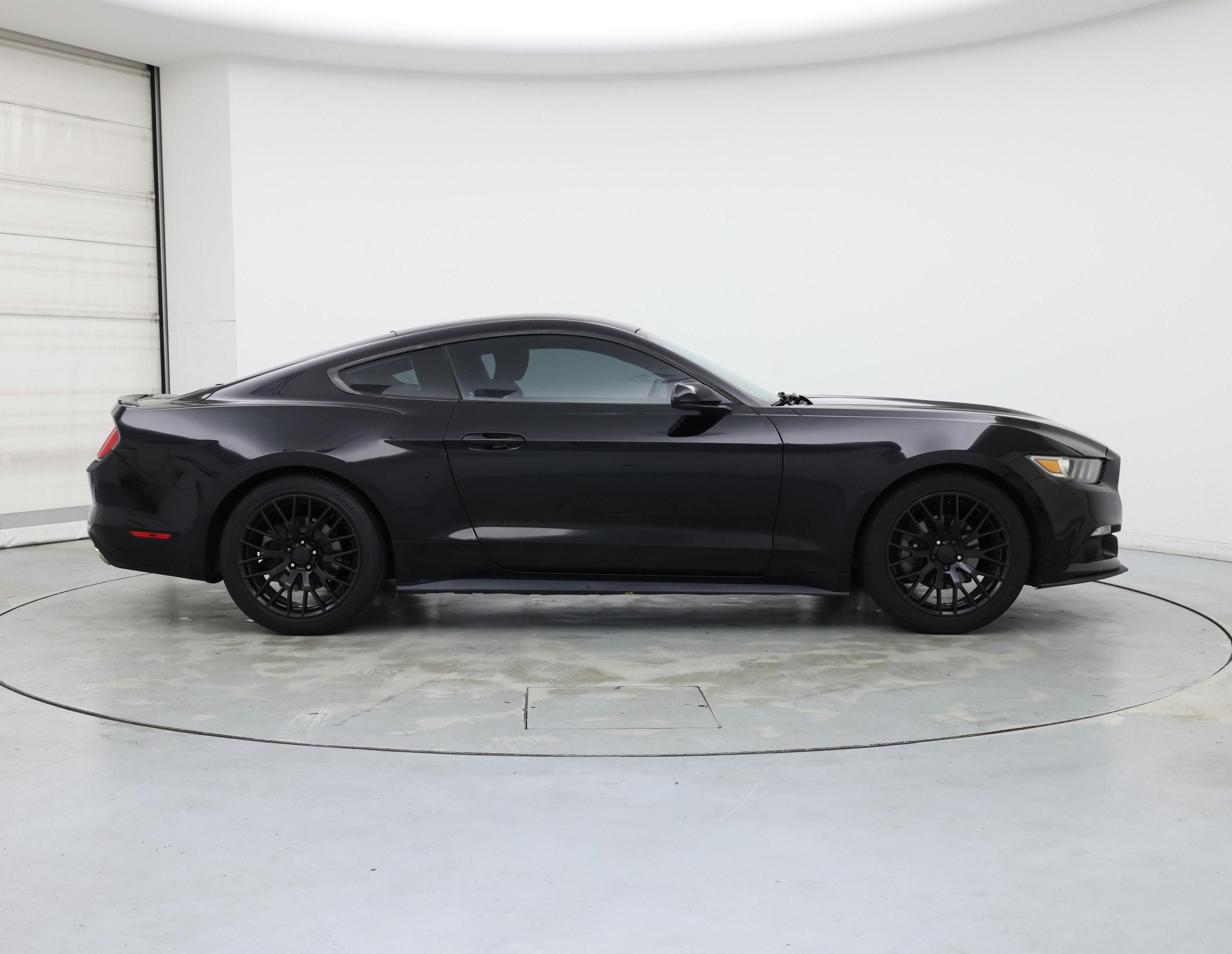 Thumbnail: 2015 Ford Mustang - 7