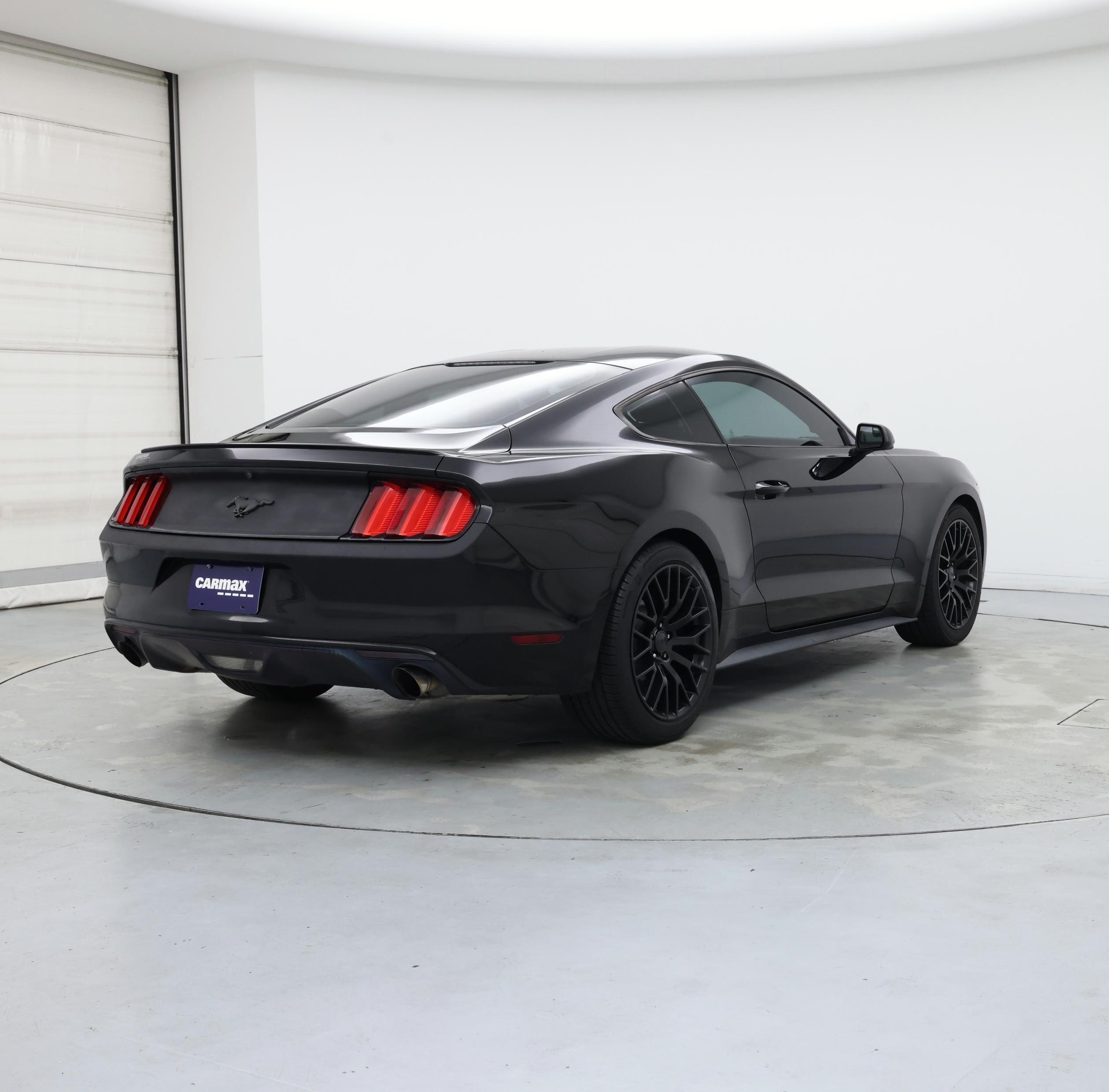 Thumbnail: 2015 Ford Mustang - 8