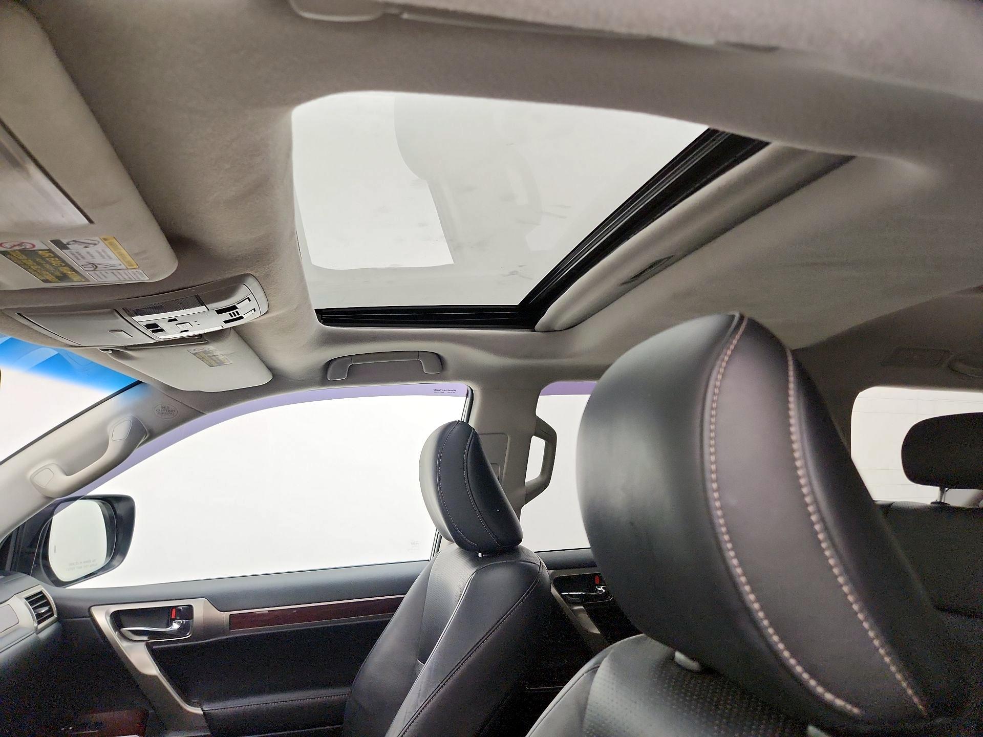 Thumbnail: 2014 Lexus GX - 20