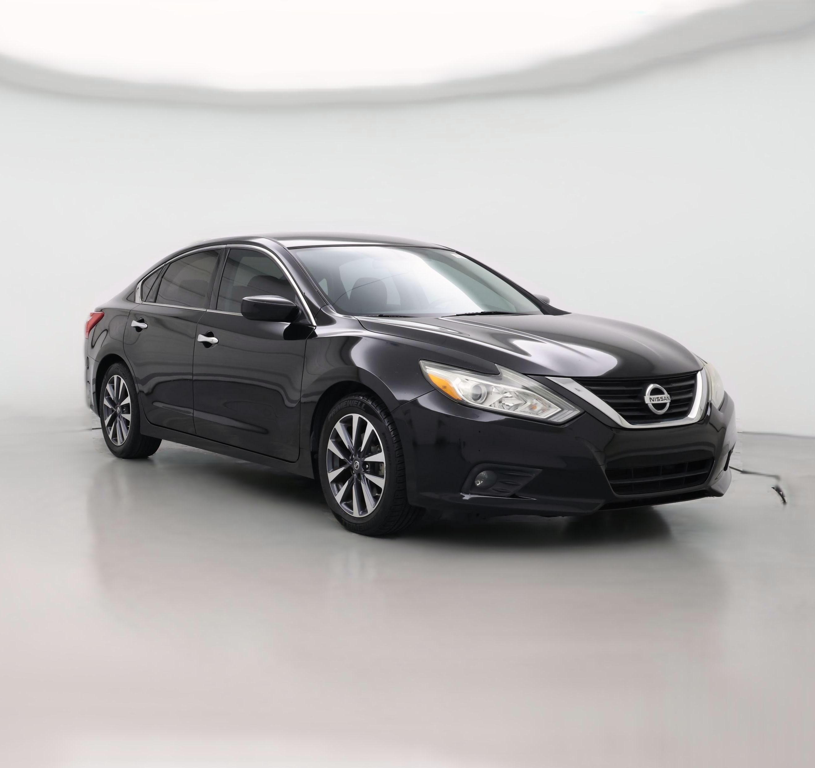 Thumbnail: 2017 Nissan Altima - 1