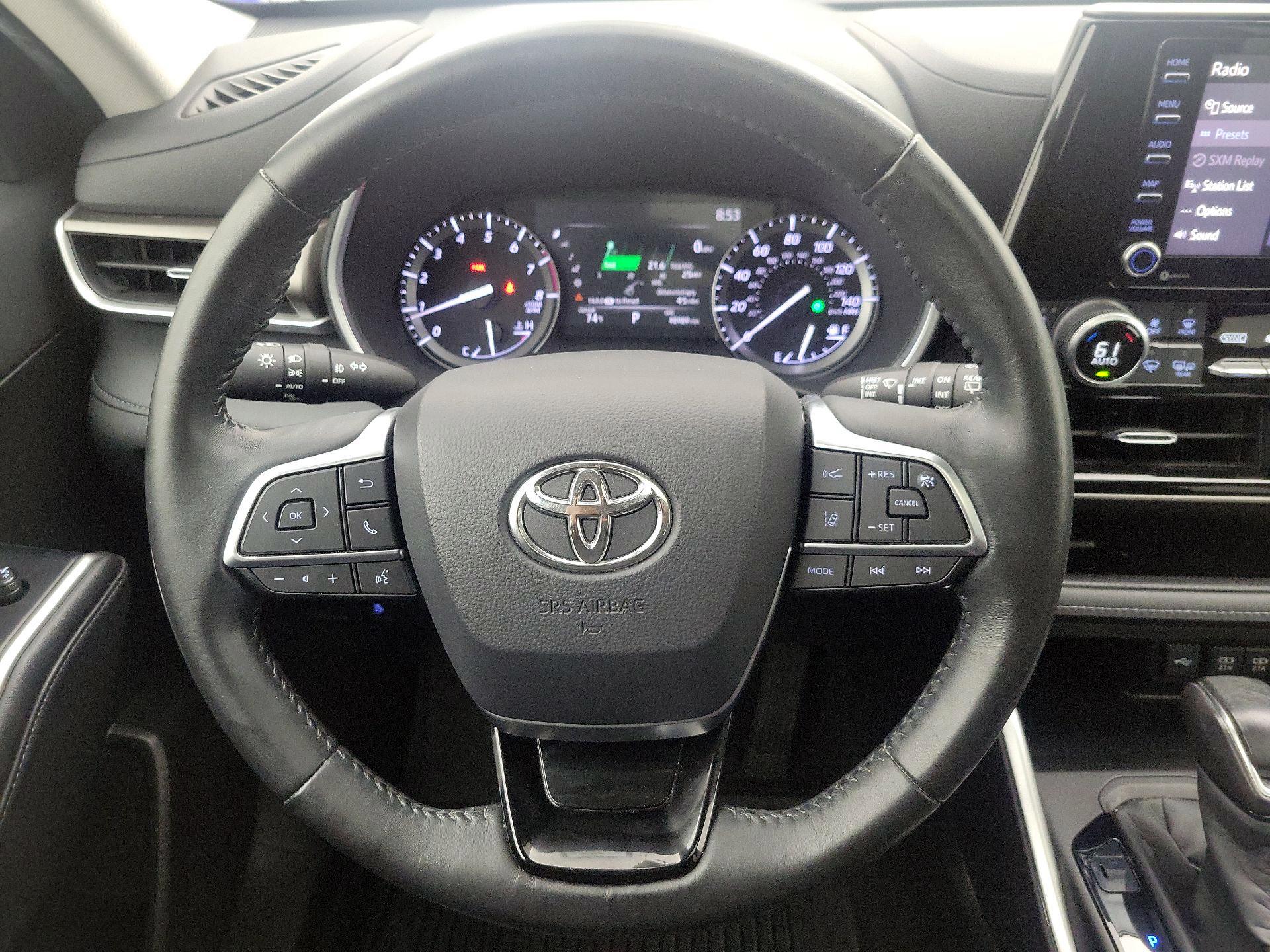 Thumbnail: 2020 Toyota Highlander - 10
