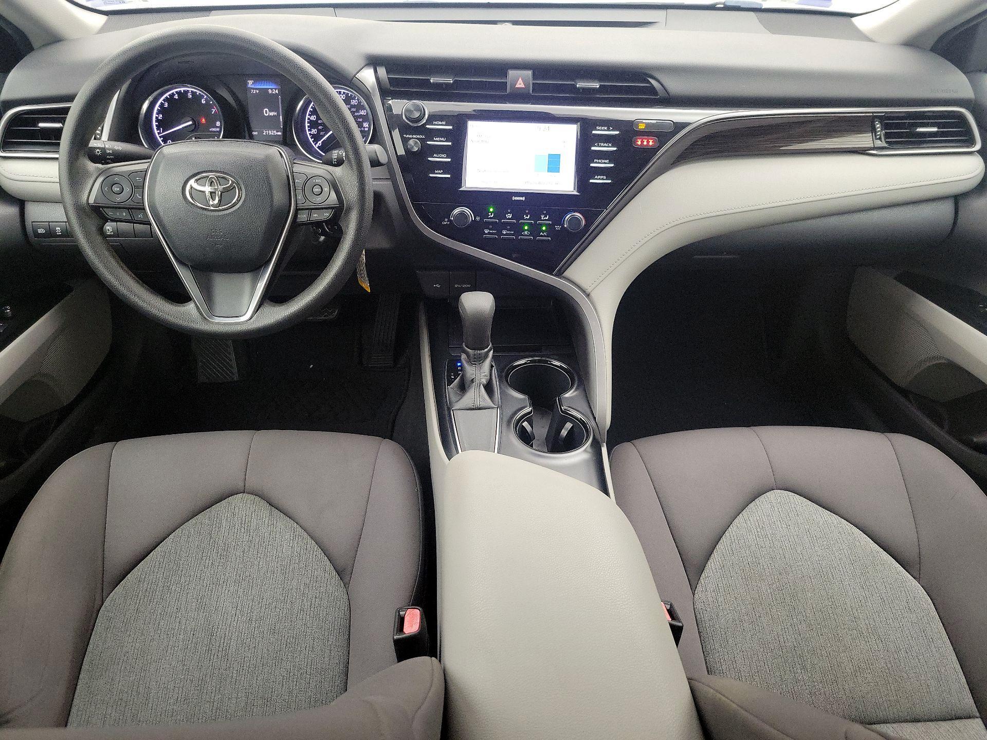 Thumbnail: 2020 Toyota Camry - 9