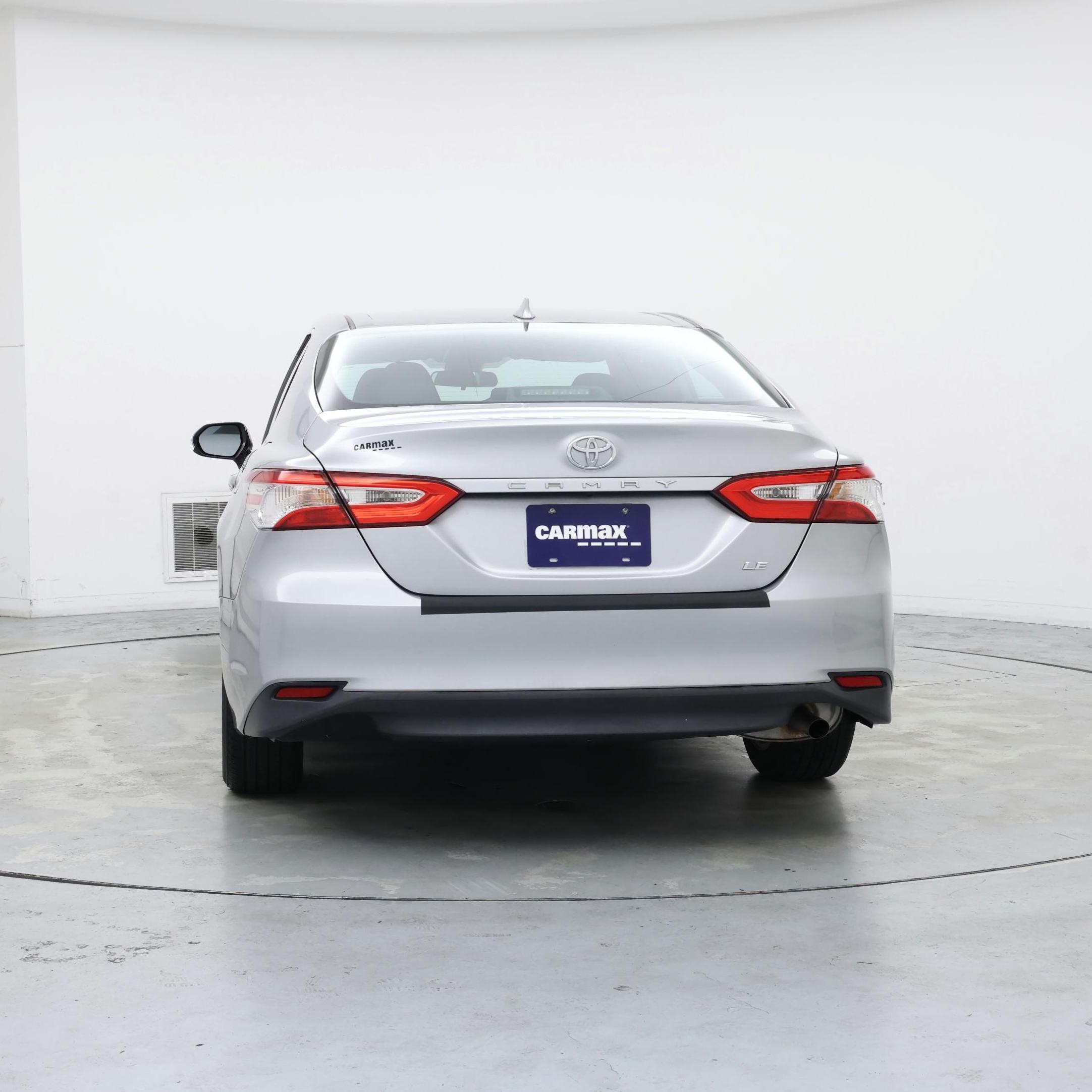 Thumbnail: 2020 Toyota Camry - 6