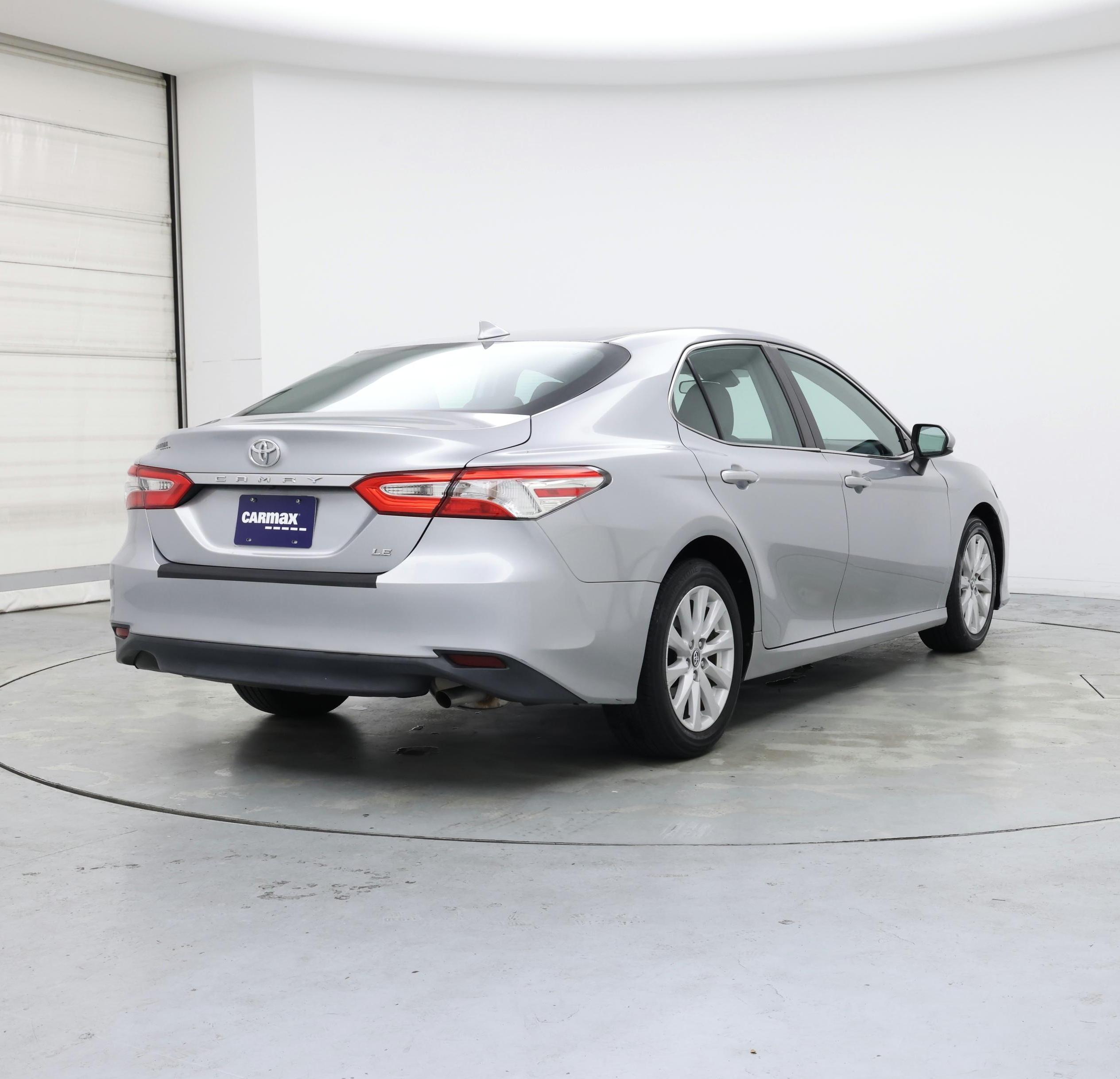 Thumbnail: 2020 Toyota Camry - 8