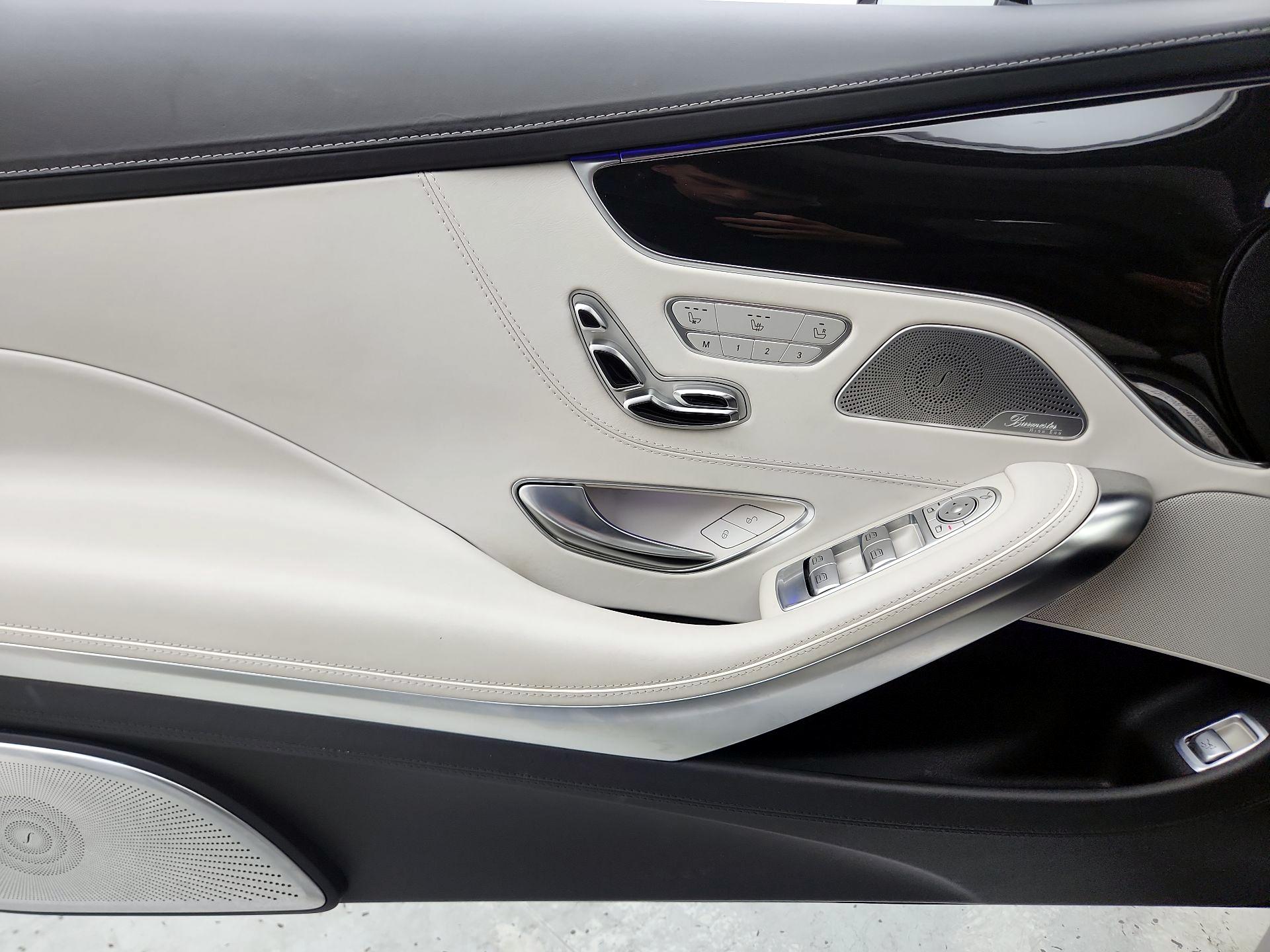 Thumbnail: 2015 Mercedes-Benz S-Class - 12
