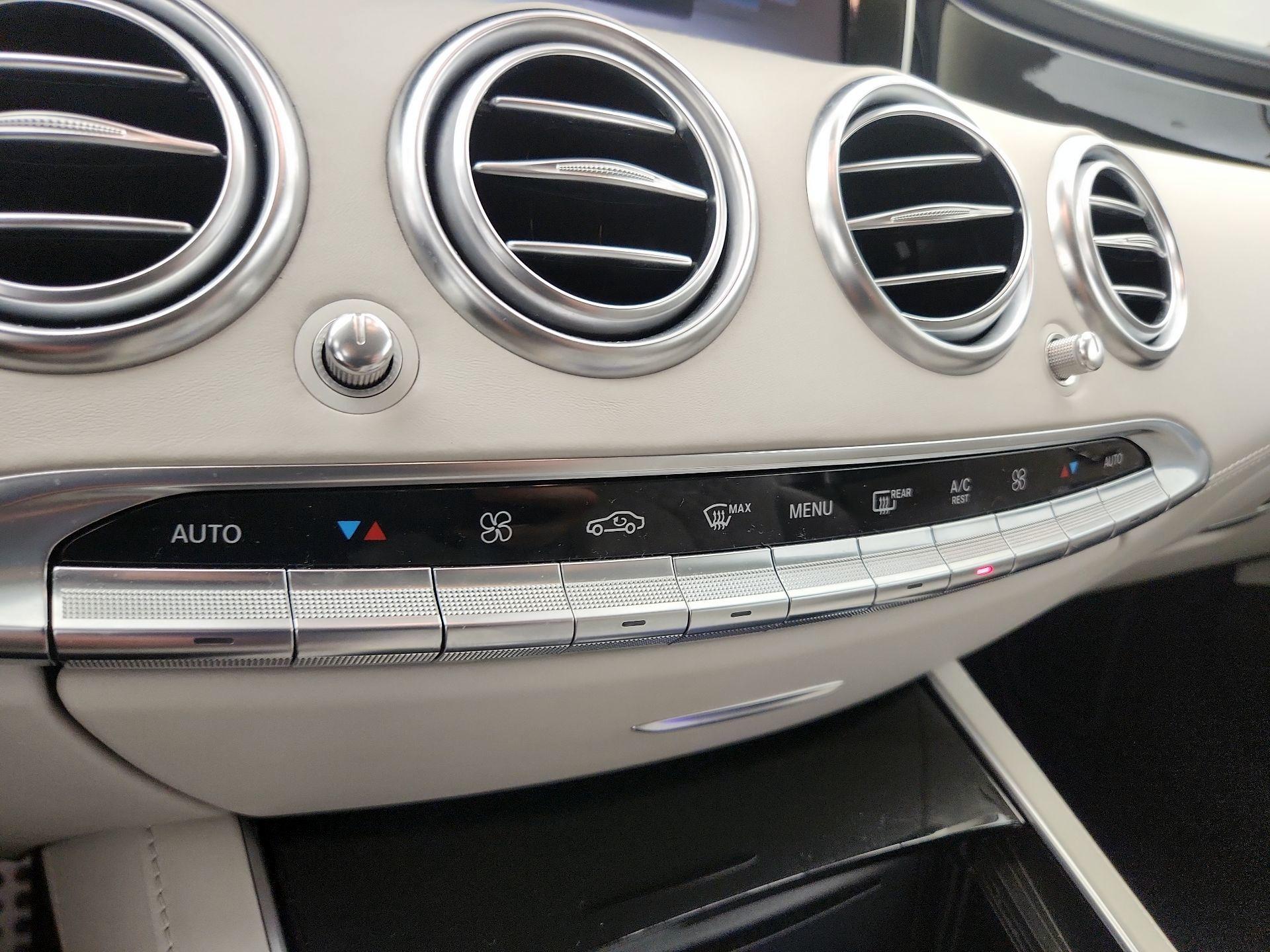 Thumbnail: 2015 Mercedes-Benz S-Class - 17
