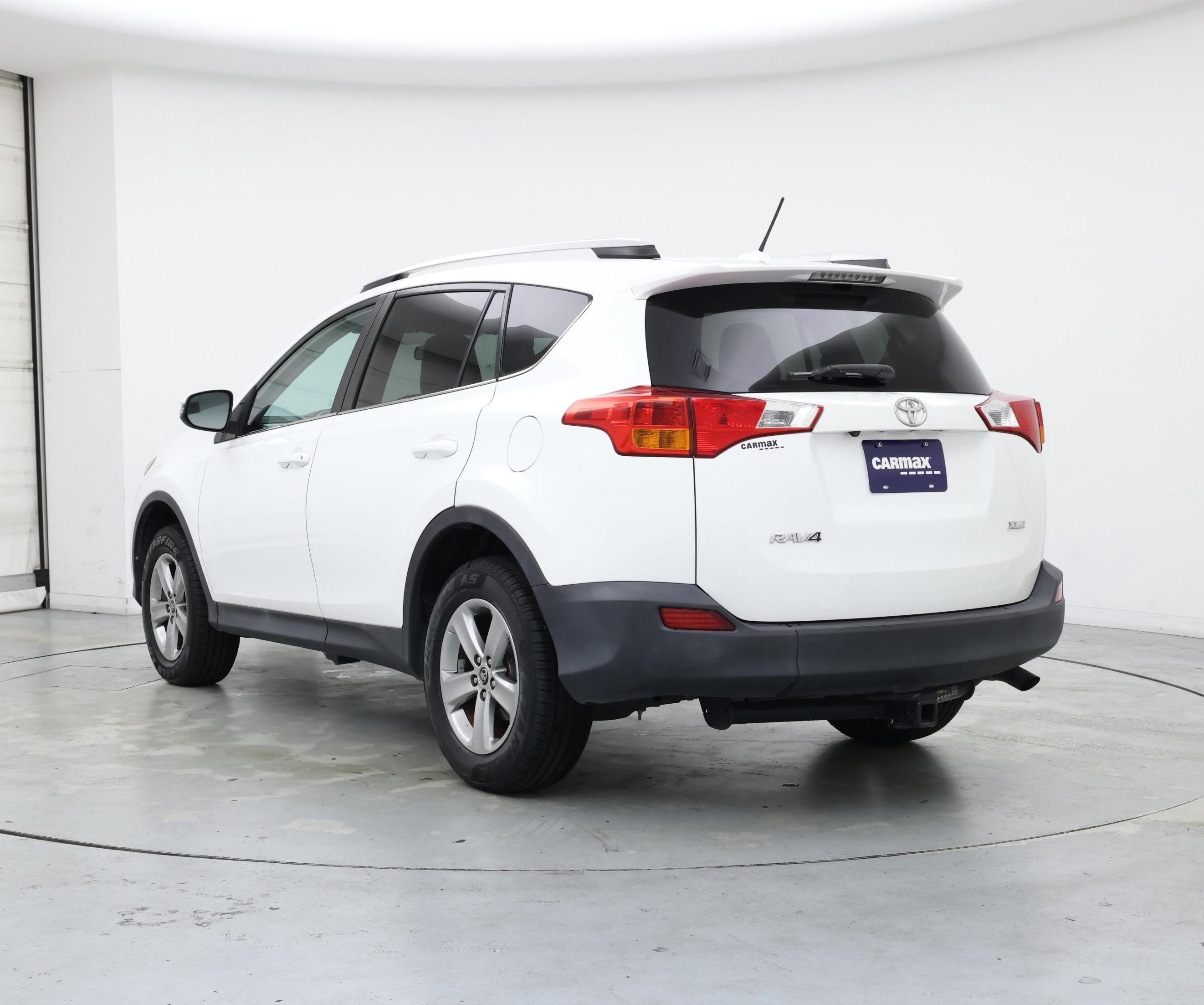 Thumbnail: 2015 Toyota RAV4 - 2