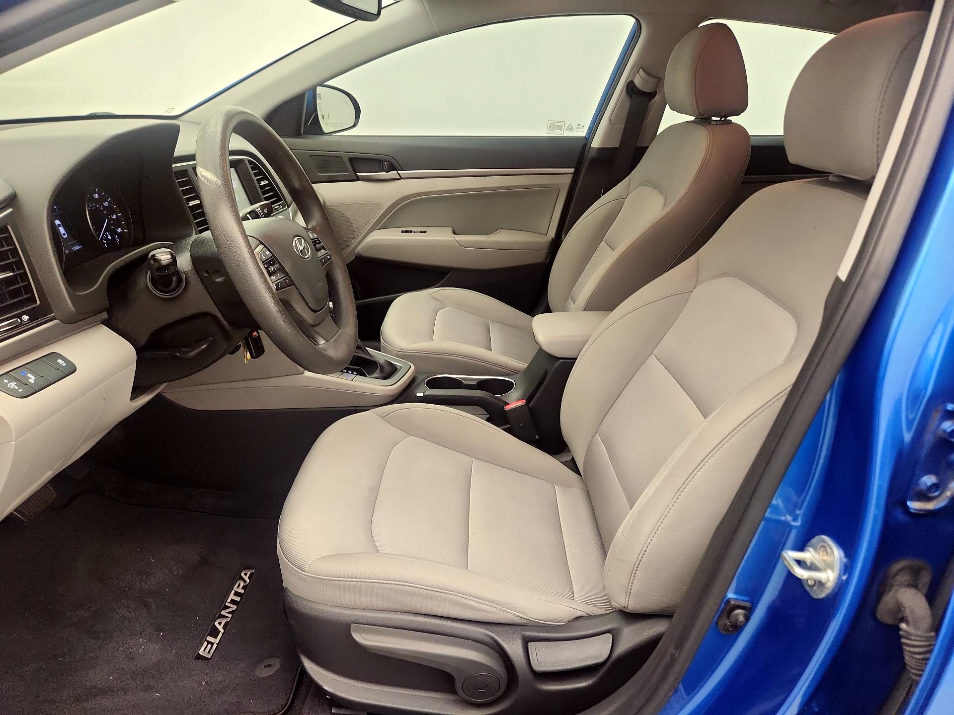 Thumbnail: 2018 Hyundai Elantra - 11
